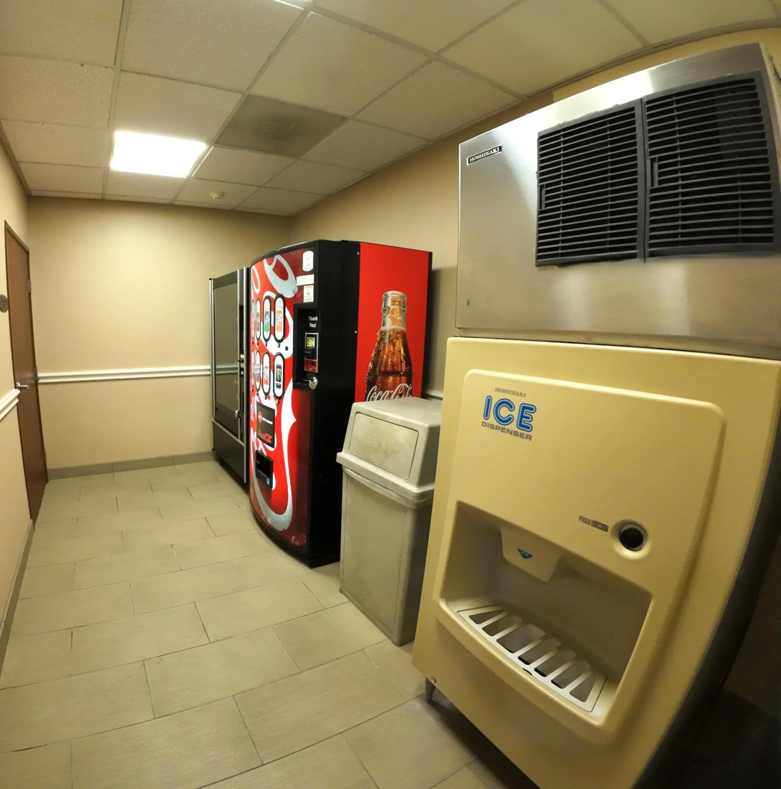 vending machine in Comfort Suites Westchase Houston Energy Corridor