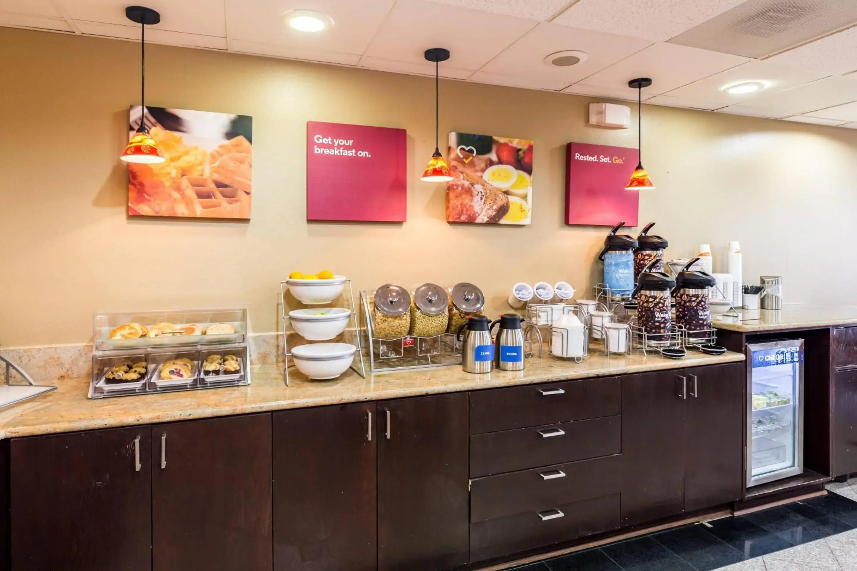 Breakfast in Comfort Suites Westchase Houston Energy Corridor Breakfast in Comfort Suites Westchase Houston Energy Corridor