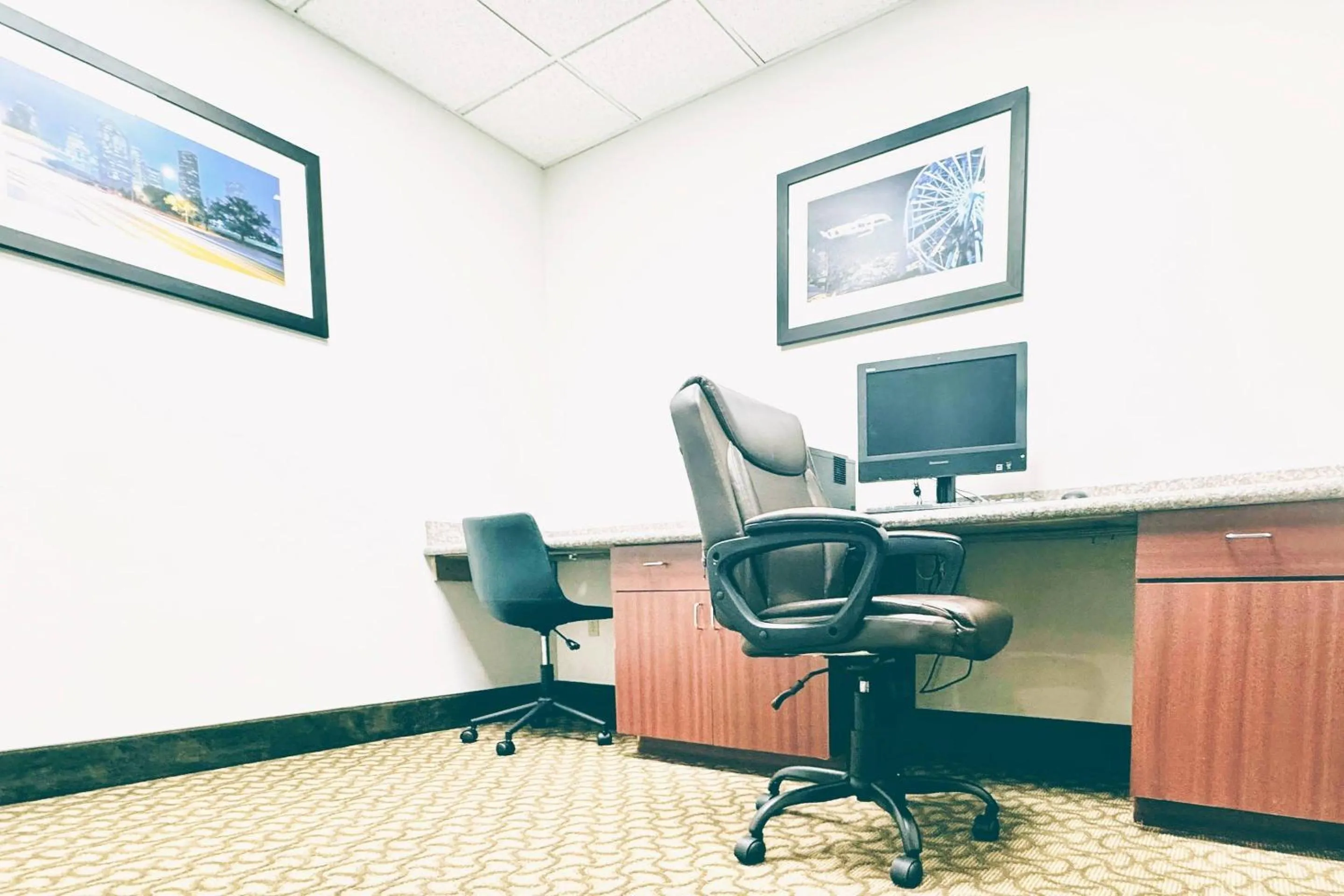 Business facilities in Comfort Suites Westchase Houston Energy Corridor