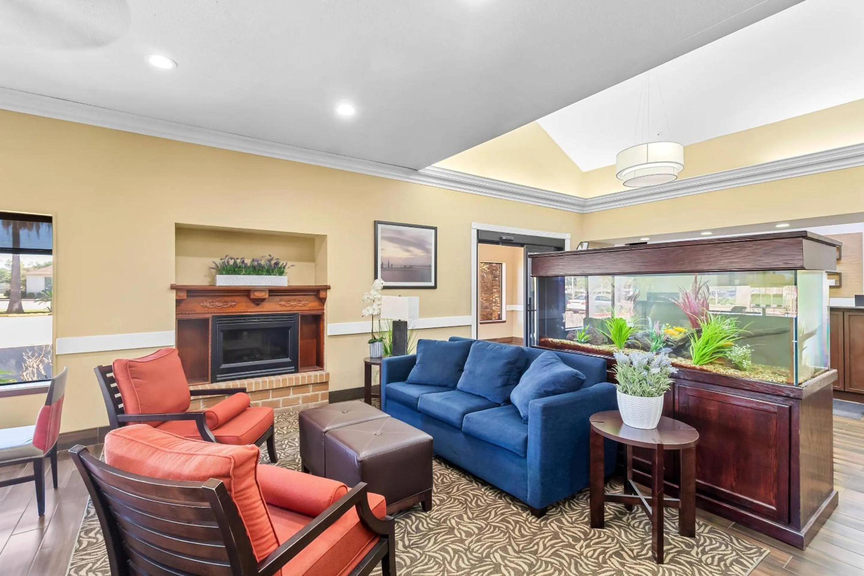 Lobby or reception in Comfort Suites Lake Jackson Clute