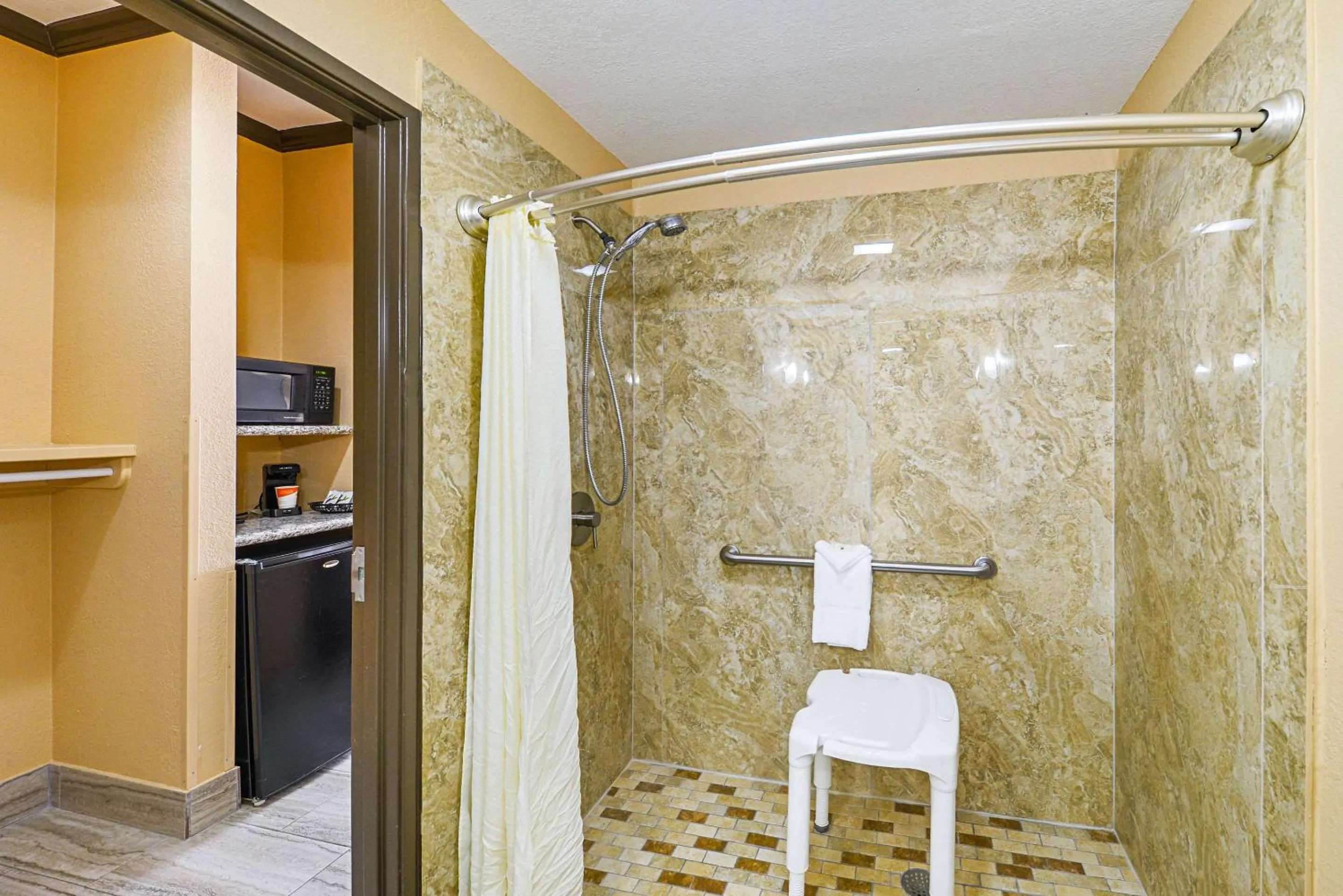 Bathroom in Quality Inn & Suites Lubbock South