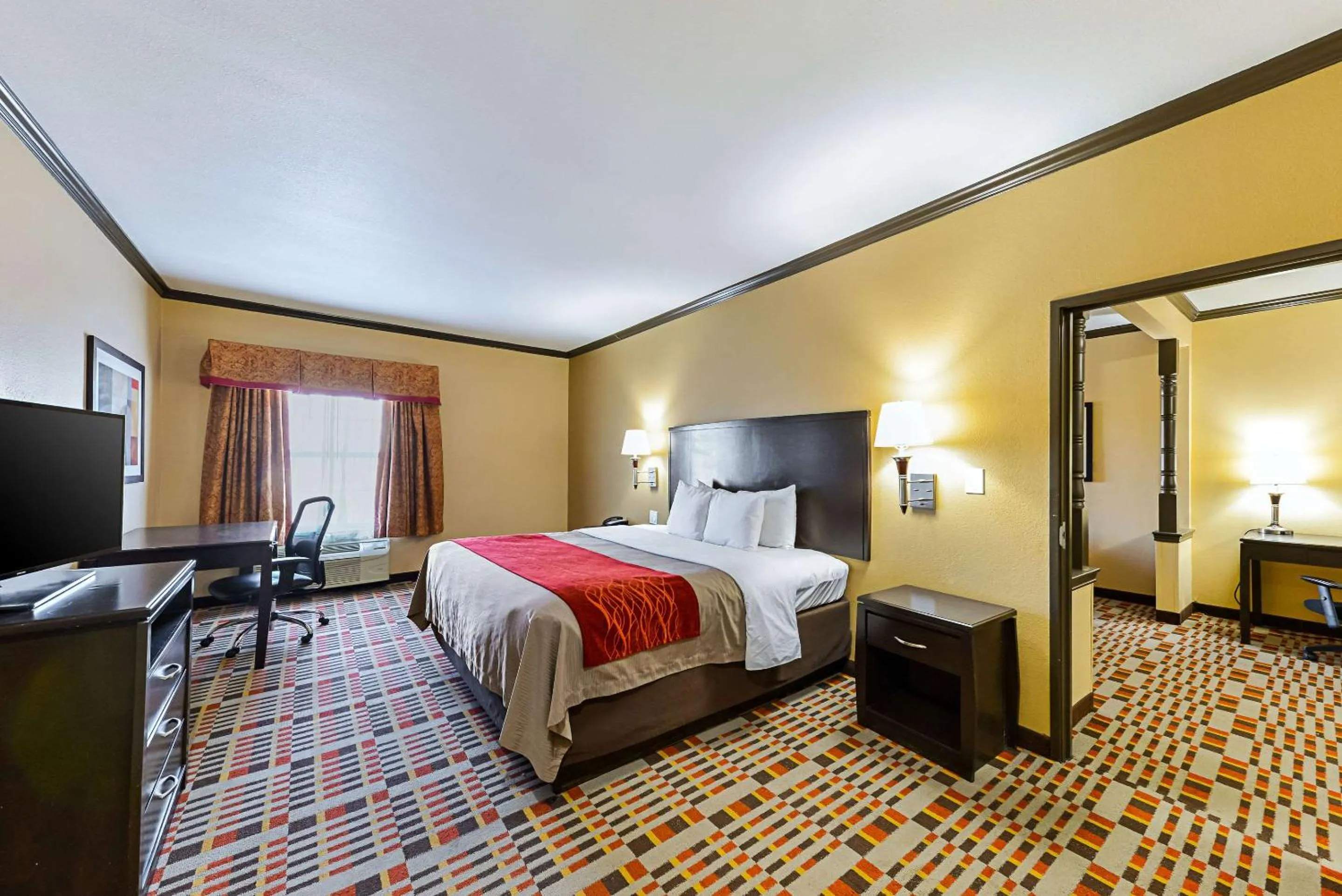 Photo of the whole room in Quality Inn & Suites Lubbock South
