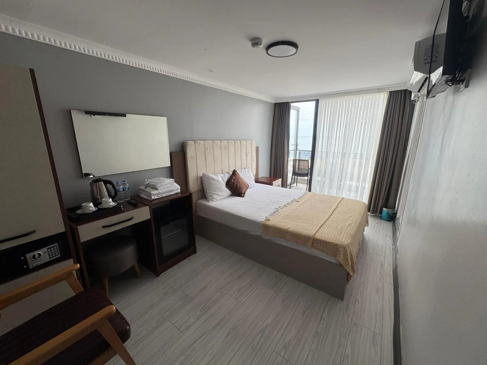 Bed in istanbul Airport Kumsal Otel