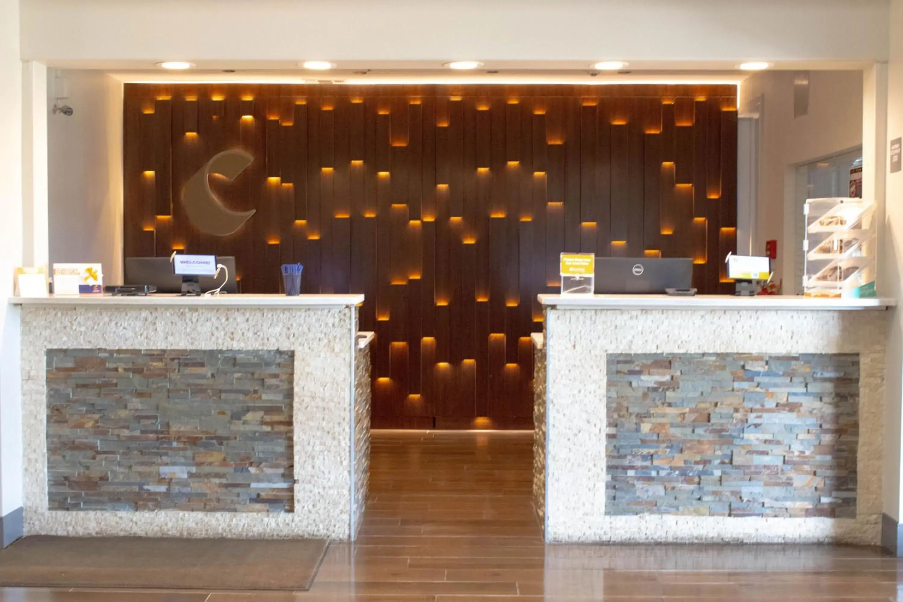 Lobby or reception in Comfort Suites Texarkana Texas Lobby or reception in Comfort Suites Texarkana Texas