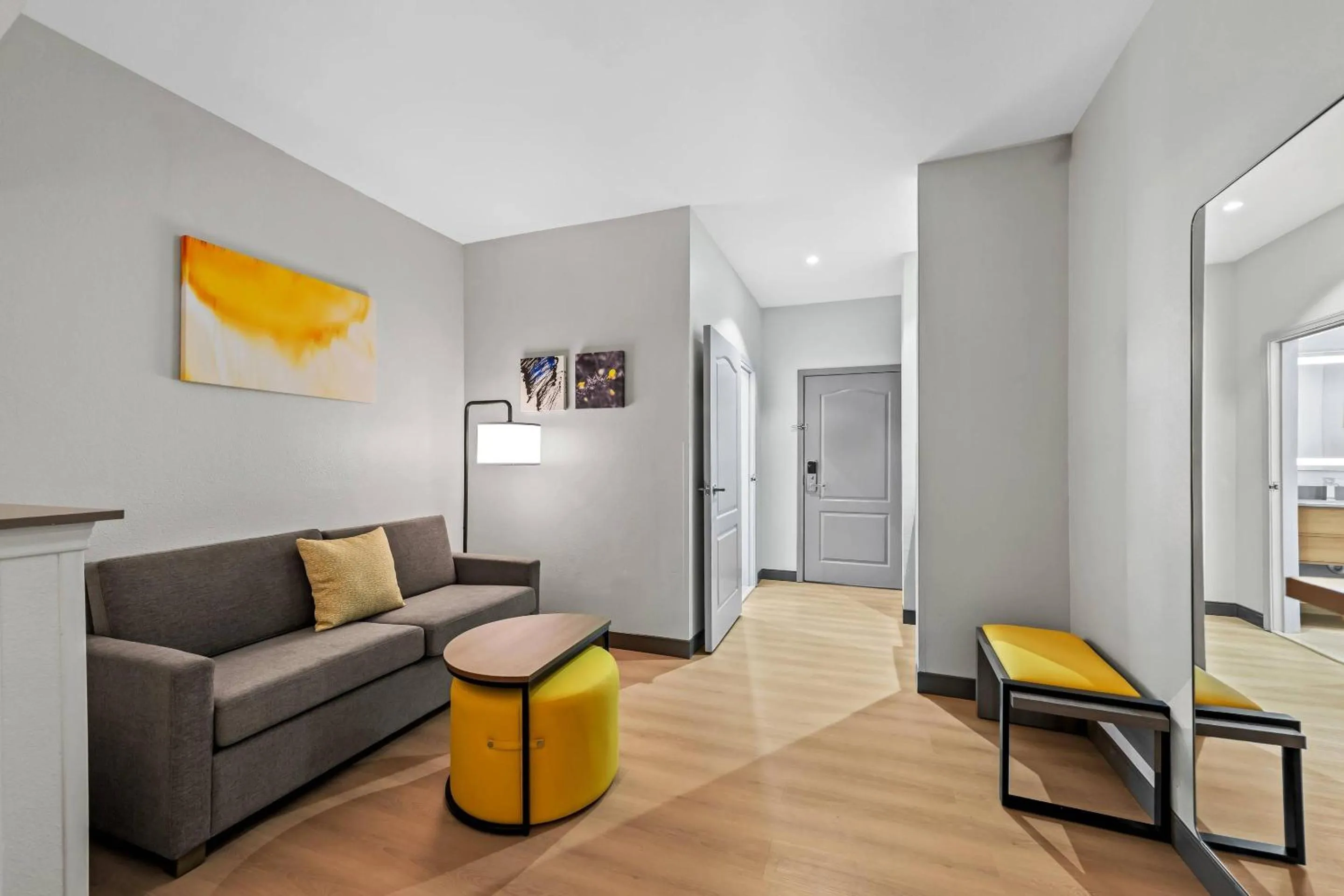 Bedroom in Comfort Suites Texarkana Texas