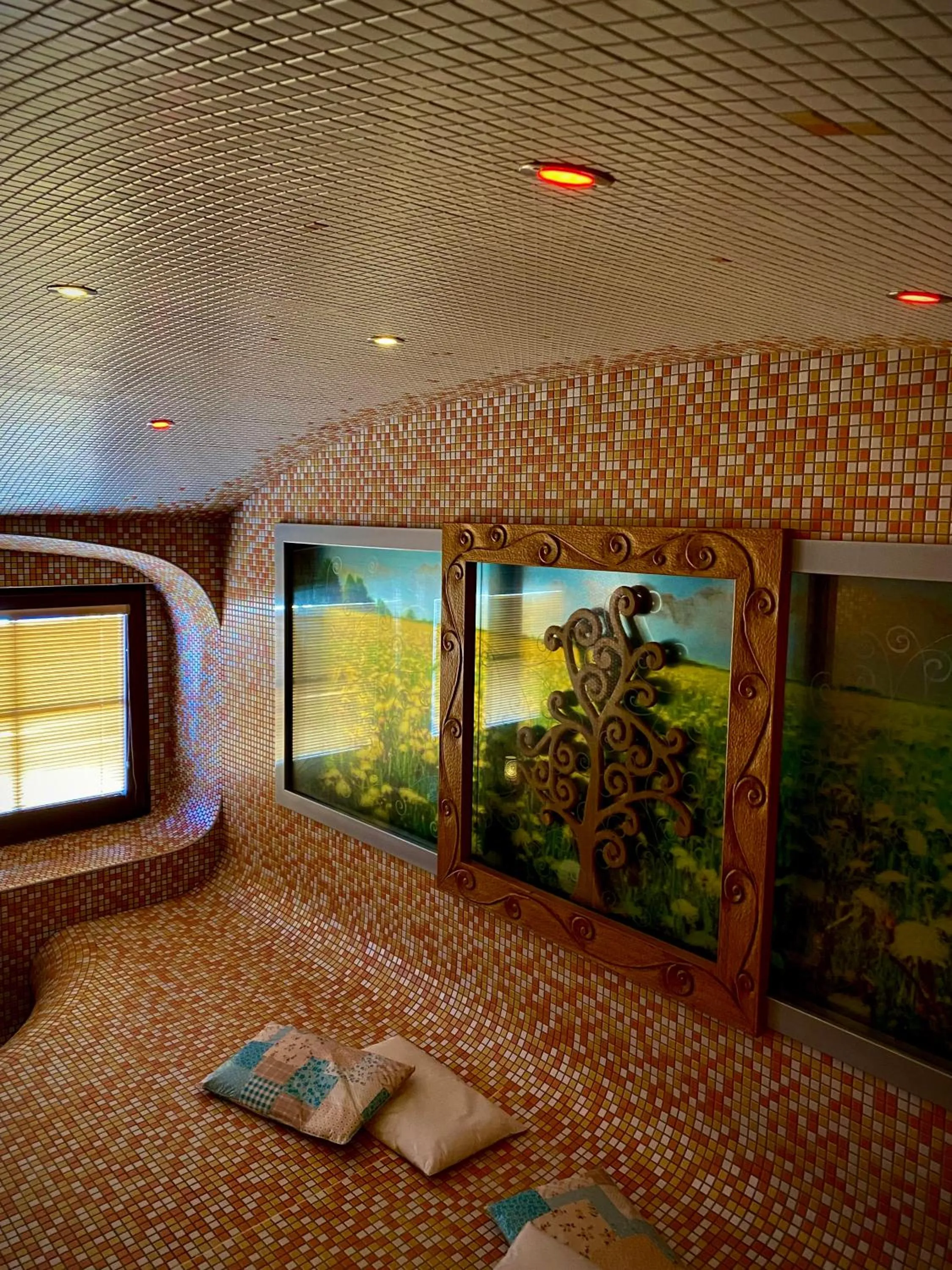 Bed in Zámecký Hotel Zlatý Orel