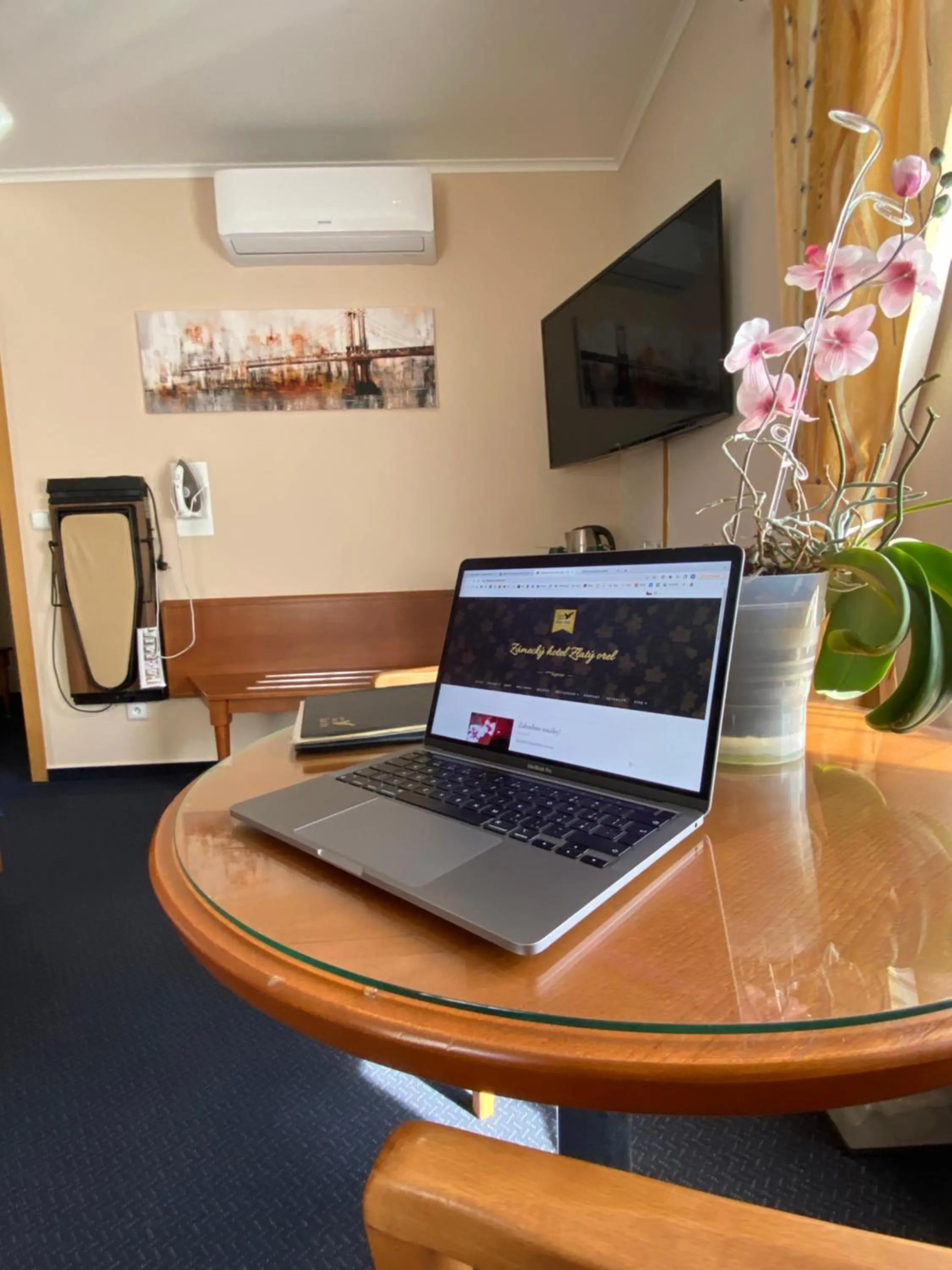 Zámecký Hotel Zlatý Orel