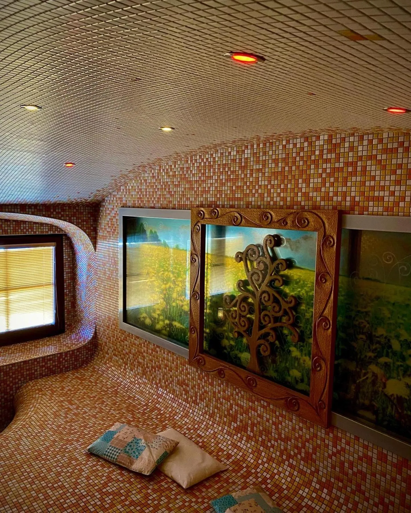 Bed in Zámecký Hotel Zlatý Orel