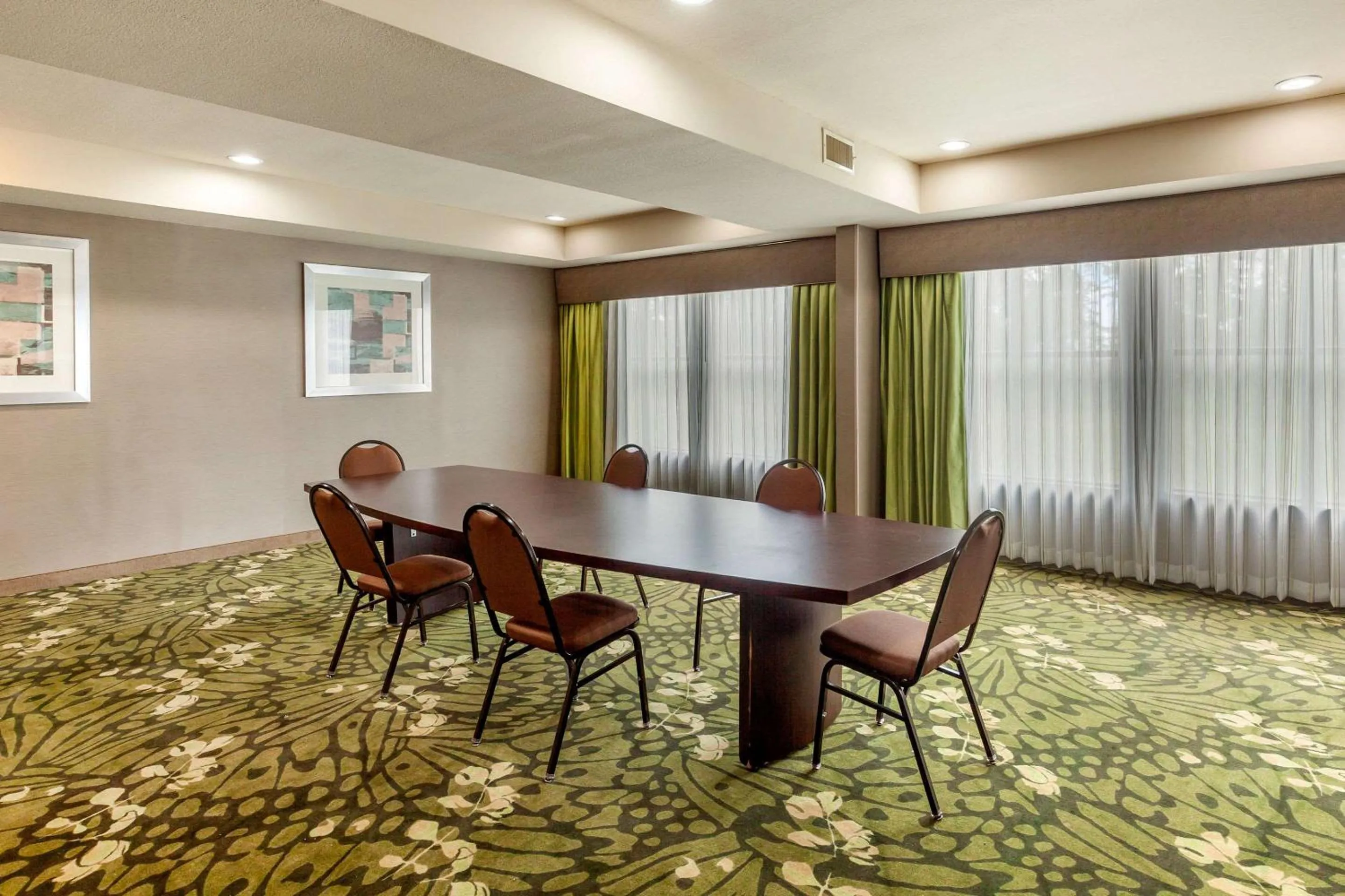 On site in Quality Suites Sherman