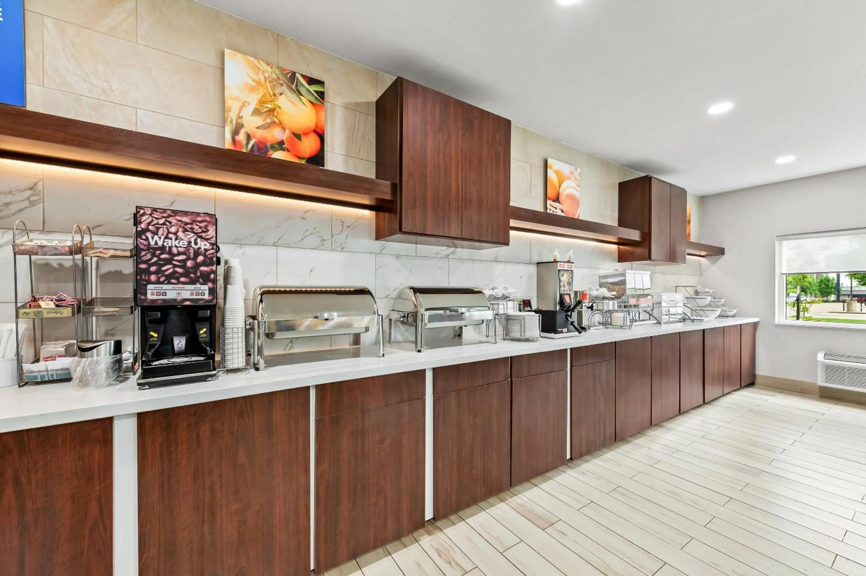 Breakfast in Comfort Suites Longview North