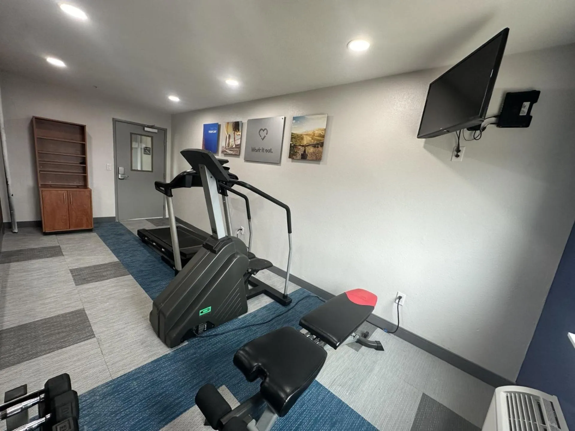 Fitness centre/facilities in Comfort Suites Longview North