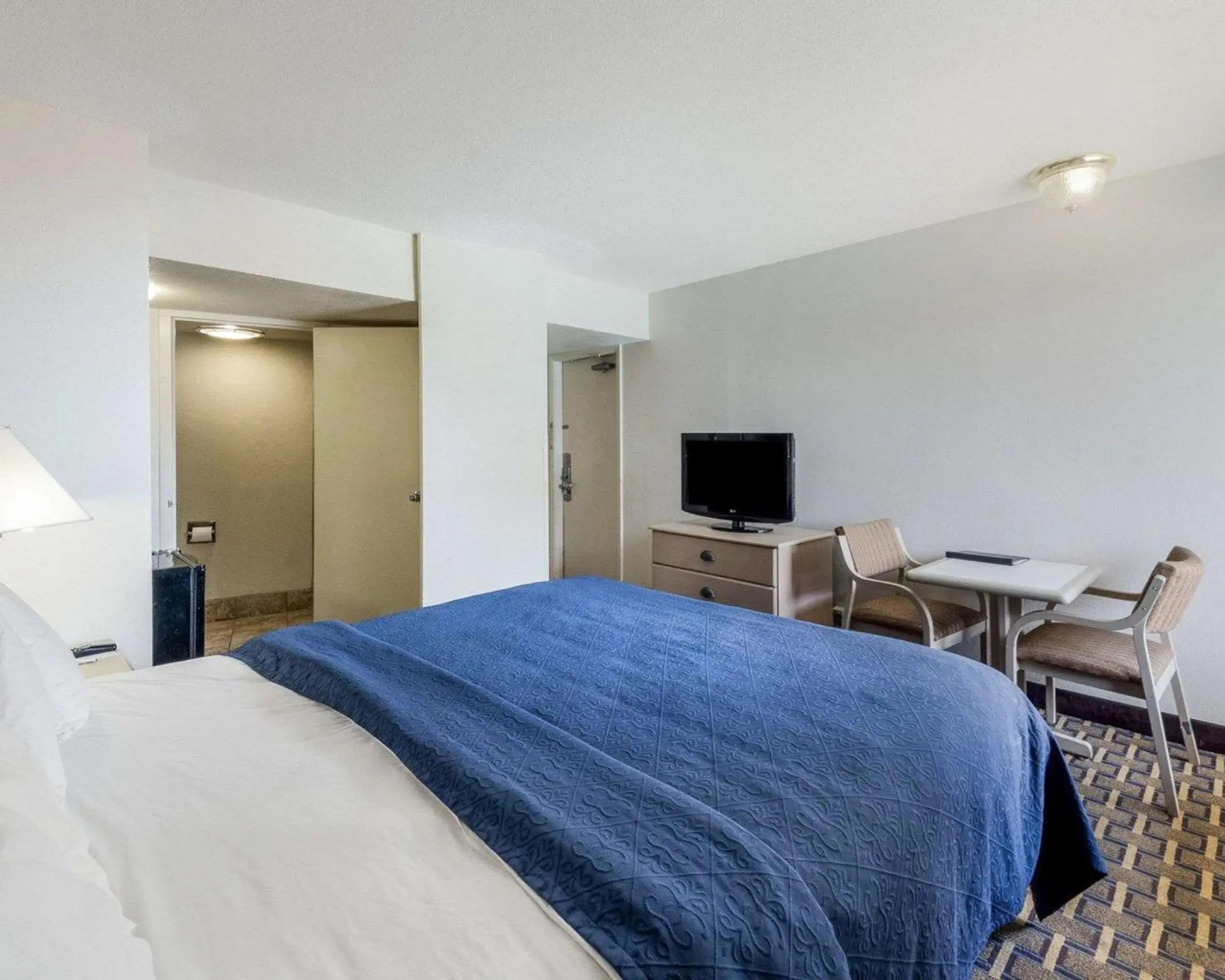 Photo of the whole room in Quality Inn & Suites Corpus Christi Beachside Photo of the whole room in Quality Inn & Suites Corpus Christi Beachside