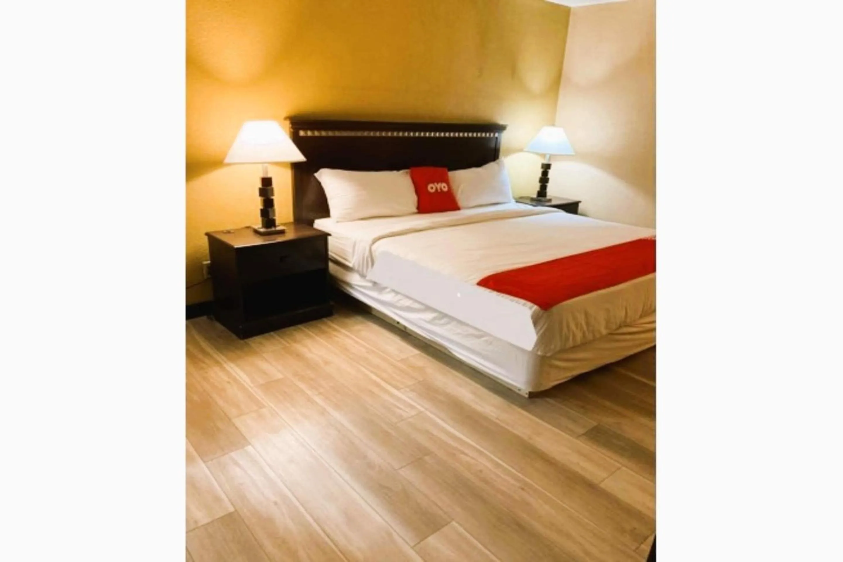 Bedroom in Capital O Nacogdoches - Hwy 59 & SW Stallings