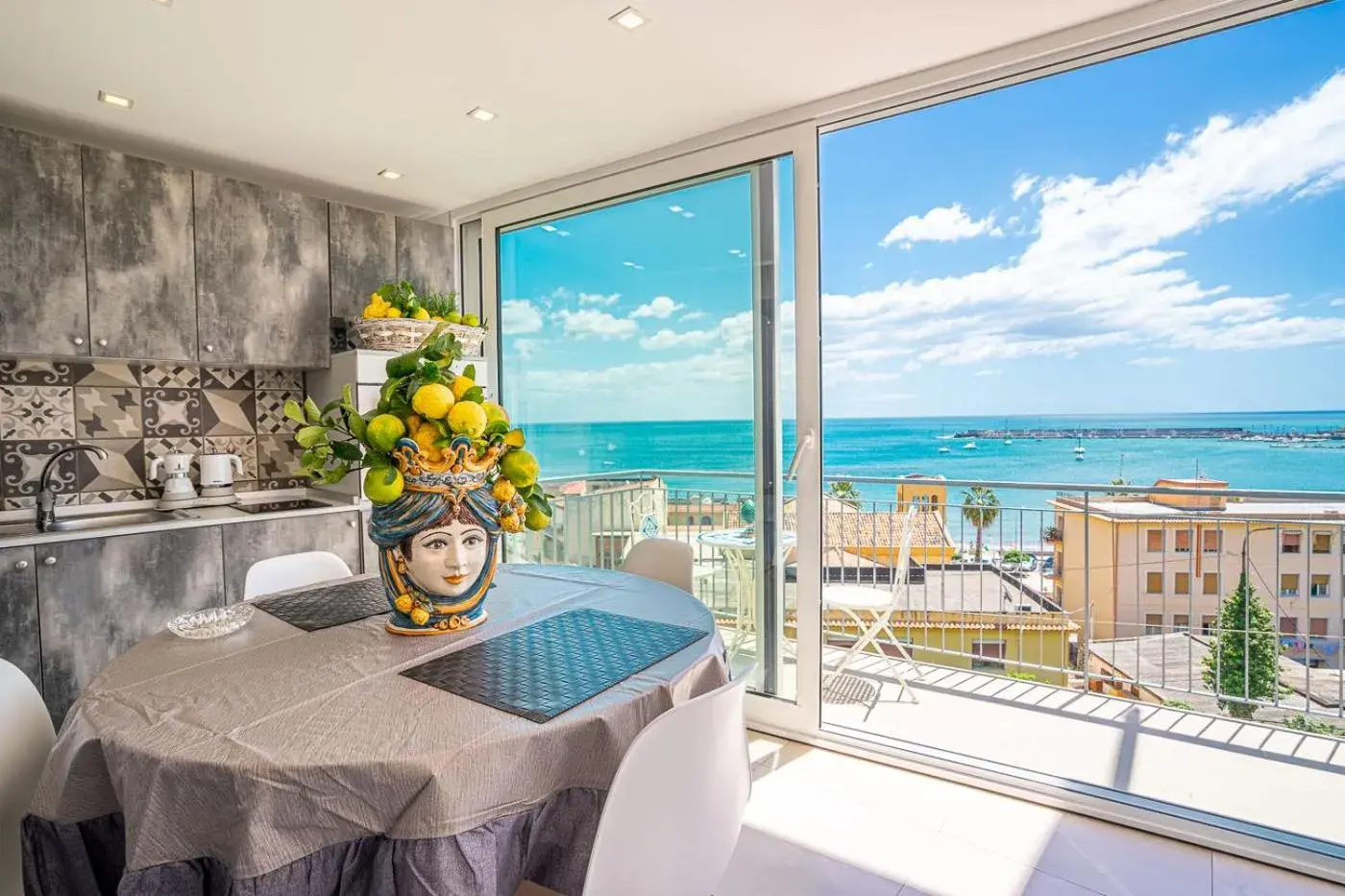 Superior Apartment with Balcony in Vista Mare Apartments Superior Apartment with Balcony in Vista Mare Apartments