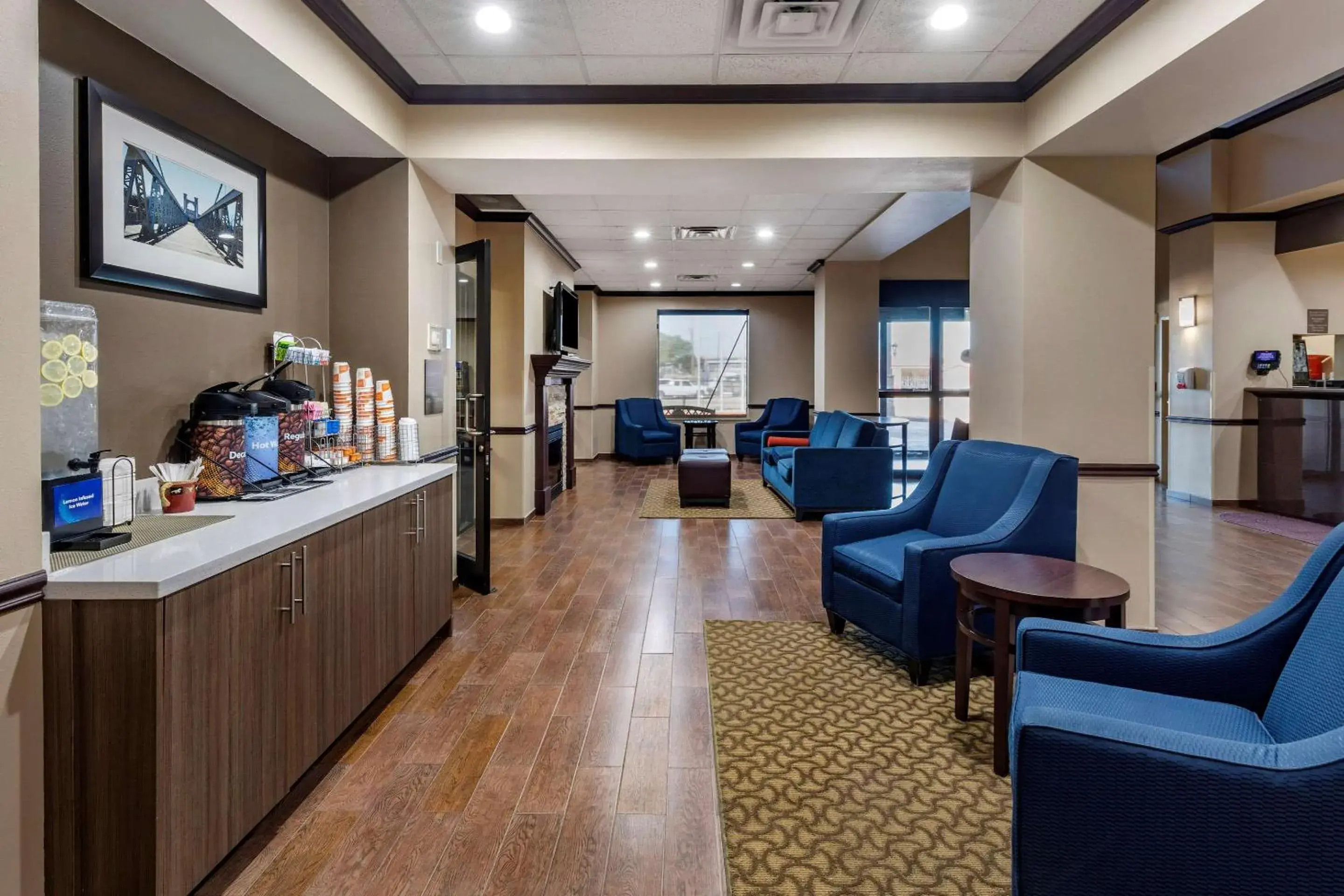 Lobby or reception in Comfort Suites Waco Near University Area Lobby or reception in Comfort Suites Waco Near University Area