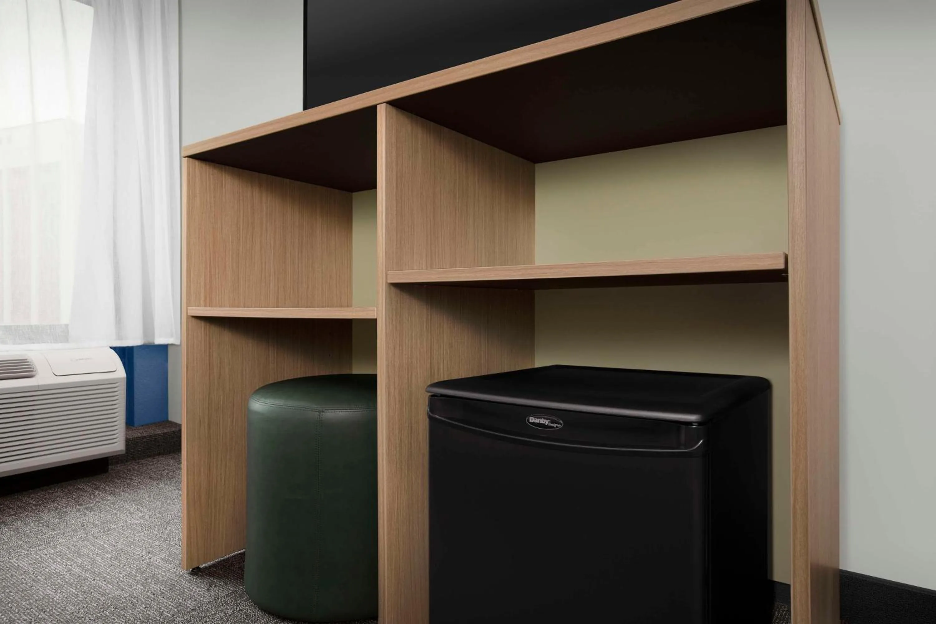 Bedroom, Bed in Spark By Hilton San Antonio Airport