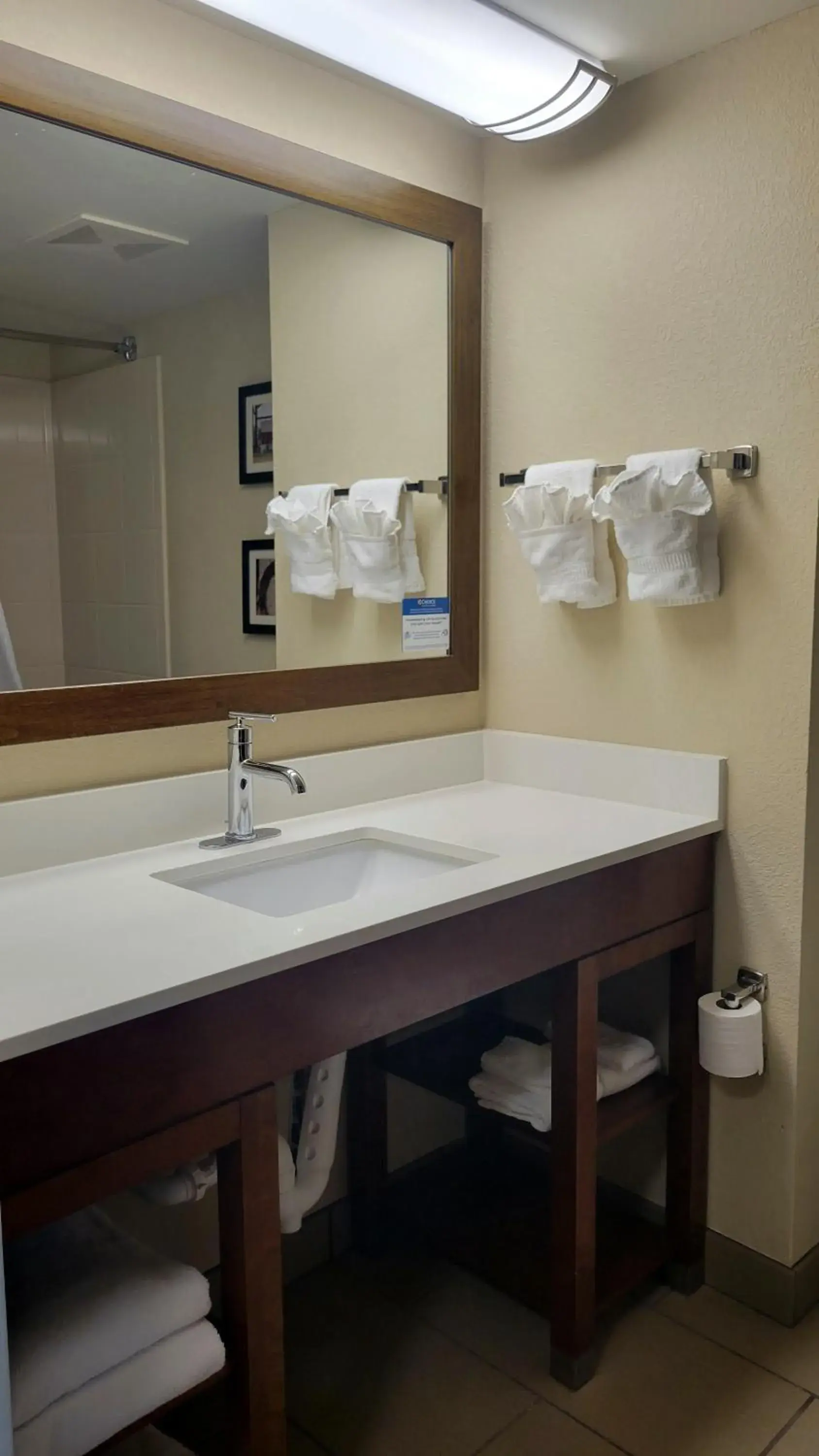 Superior Queen Room with Two Queen Beds - Non-Smoking in Comfort Inn & Suites San Antonio Airport Superior Queen Room with Two Queen Beds - Non-Smoking in Comfort Inn & Suites San Antonio Airport