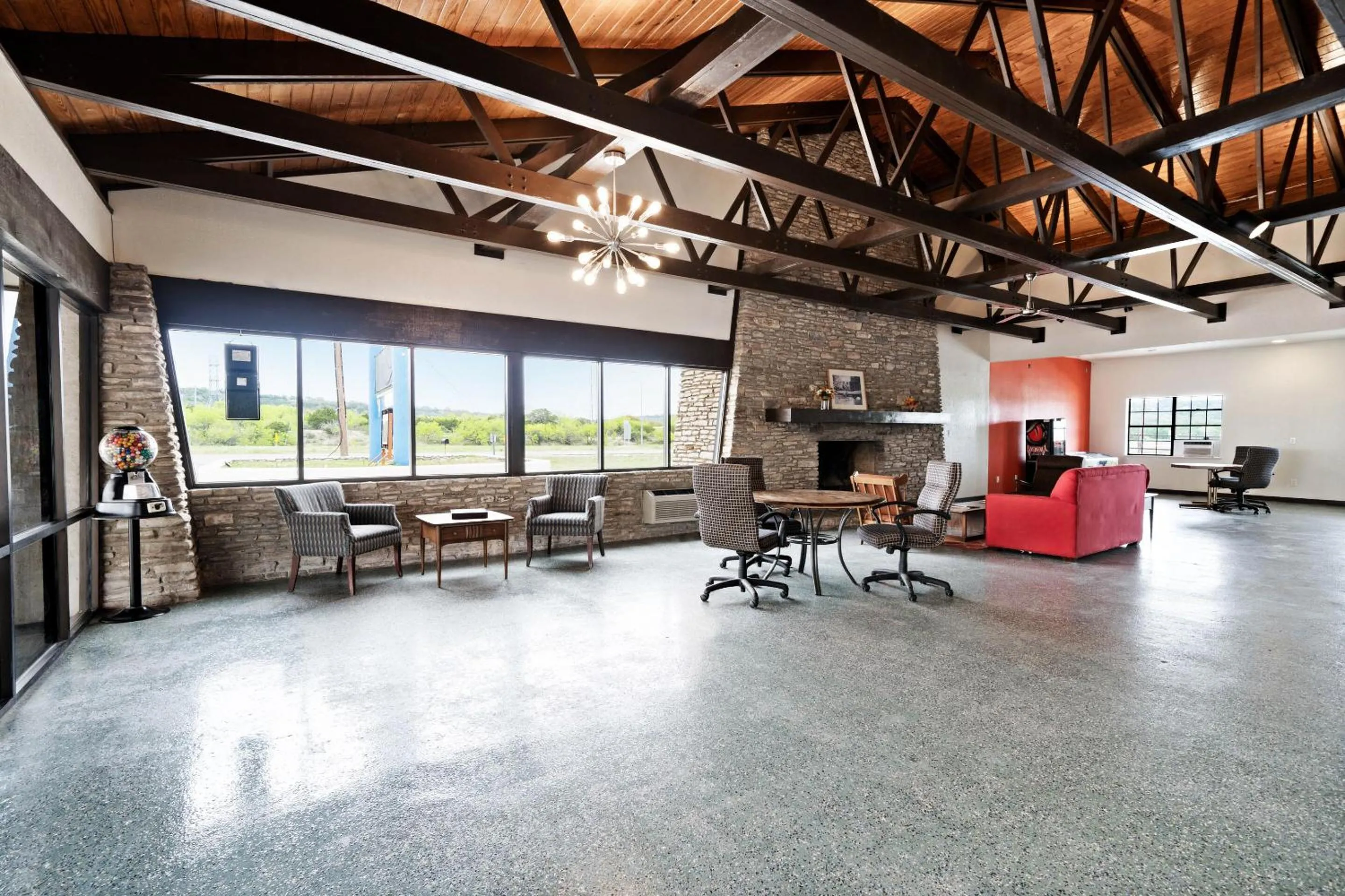 Lobby or reception in Segovia Lodge Junction TX I -10