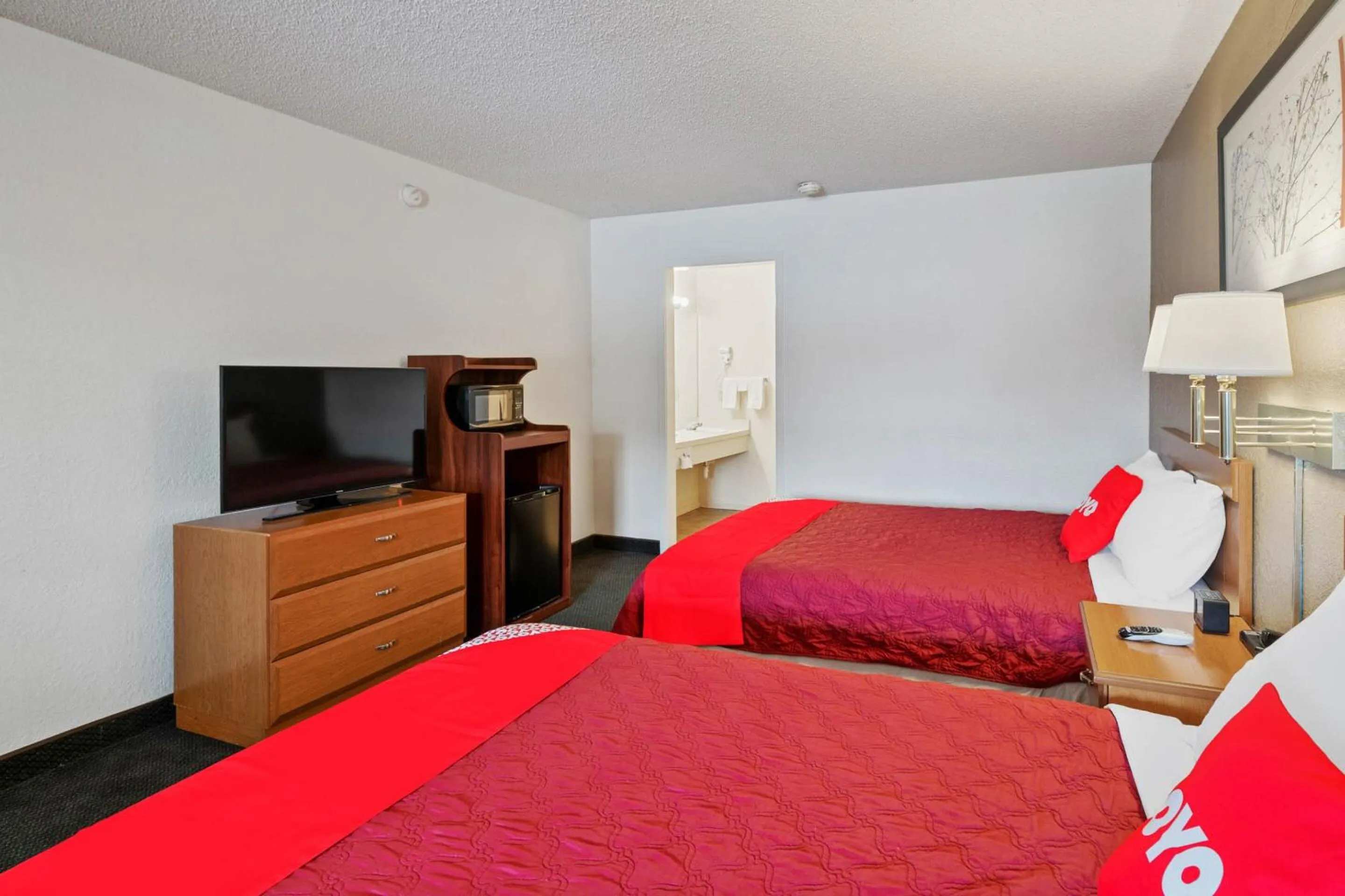 Bedroom, Bed in OYO Hotel Junction TX I-10