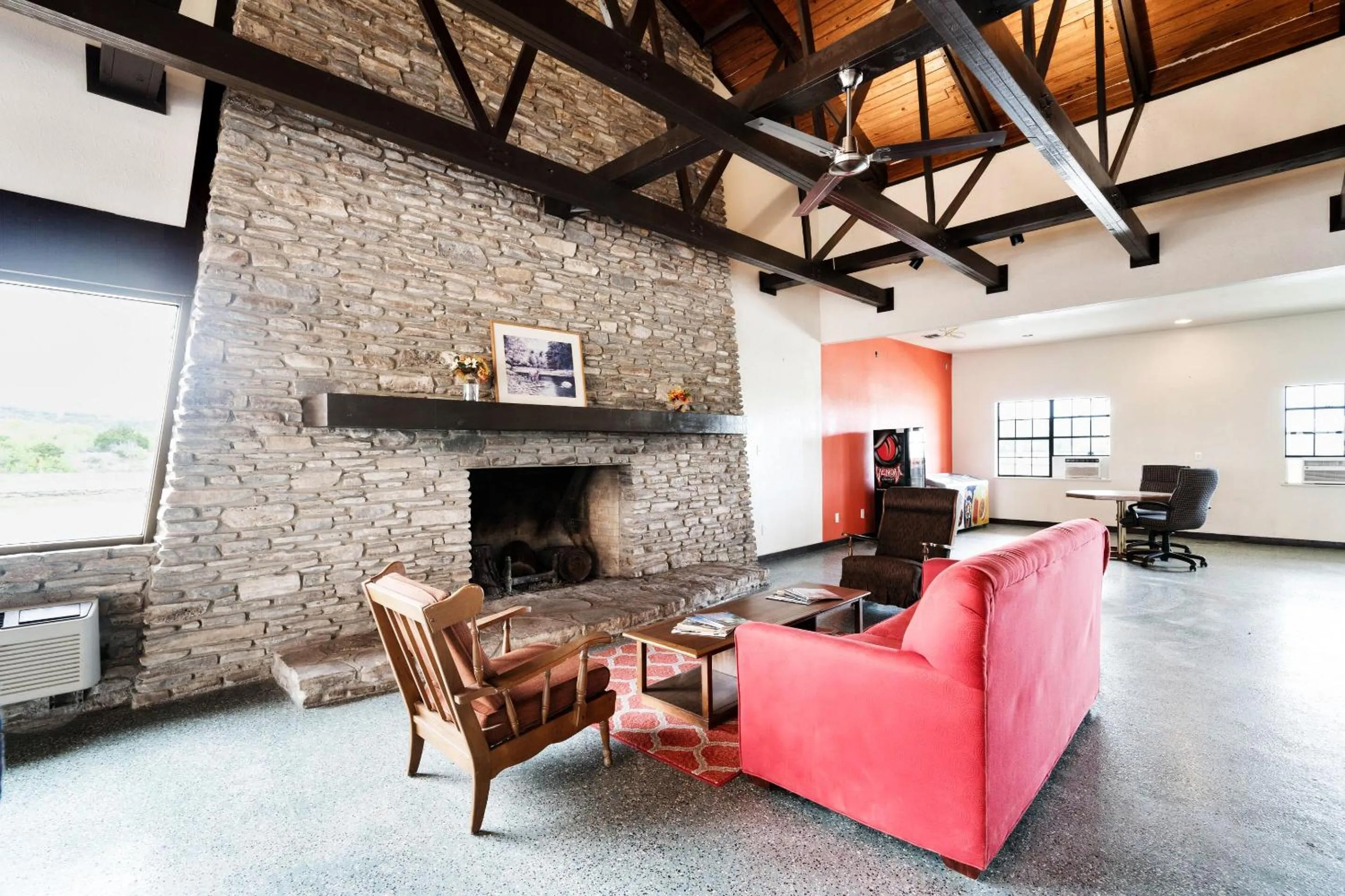 Lobby or reception in Segovia Lodge Junction TX I -10