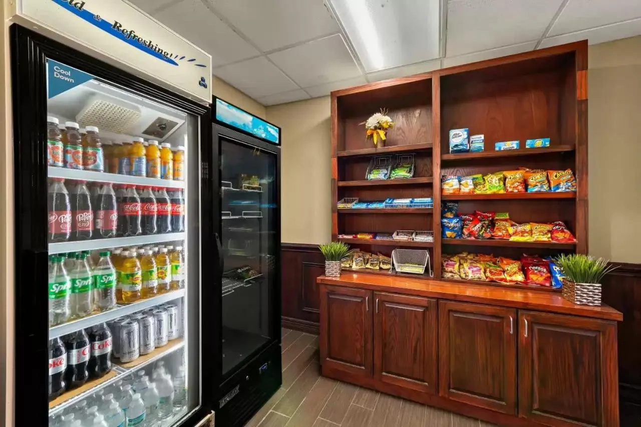 Restaurant/places to eat in Comfort Suites Corpus Christi Central