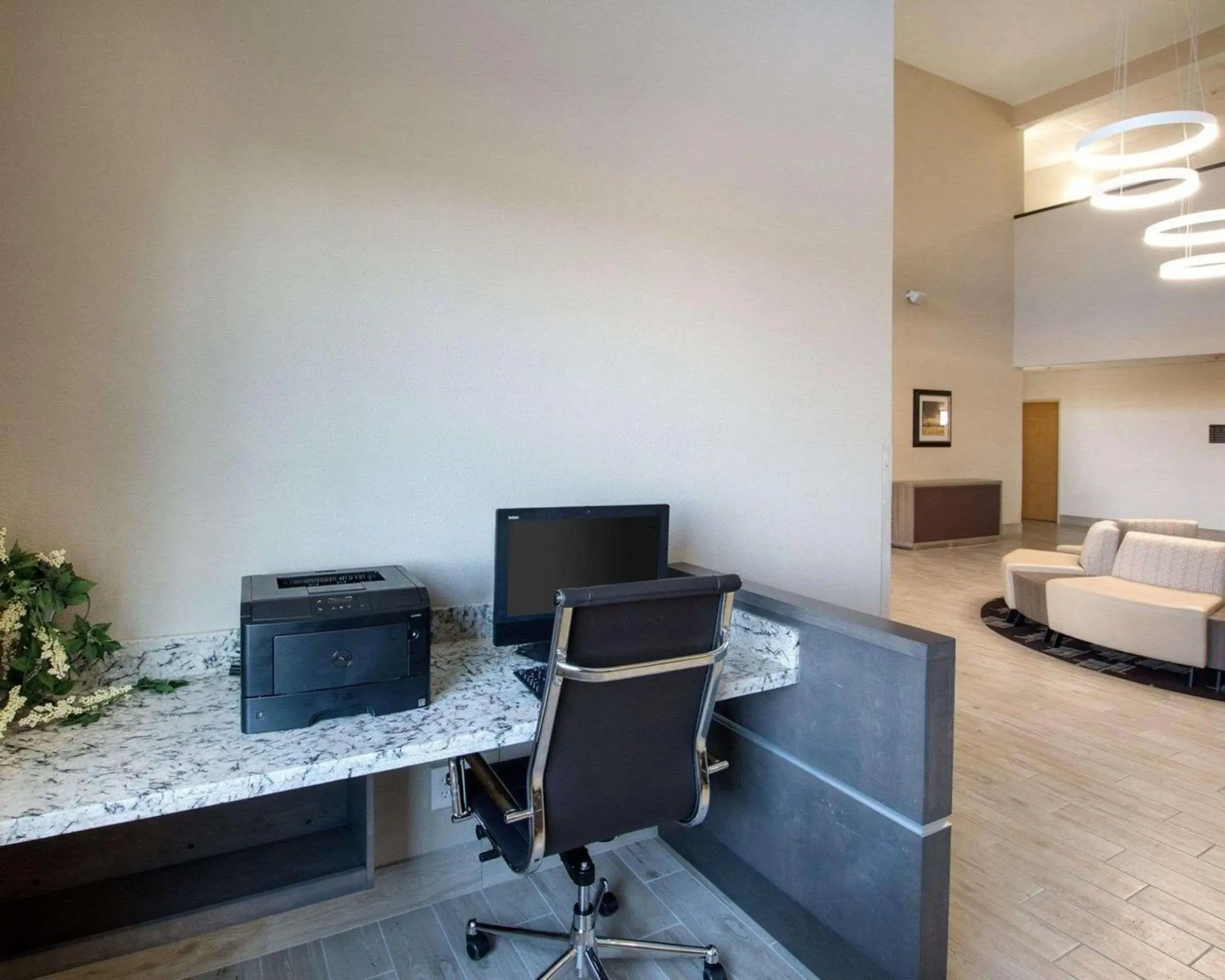 Business facilities, Bed in Comfort Suites San Angelo near University Business facilities, Bed in Comfort Suites San Angelo near University