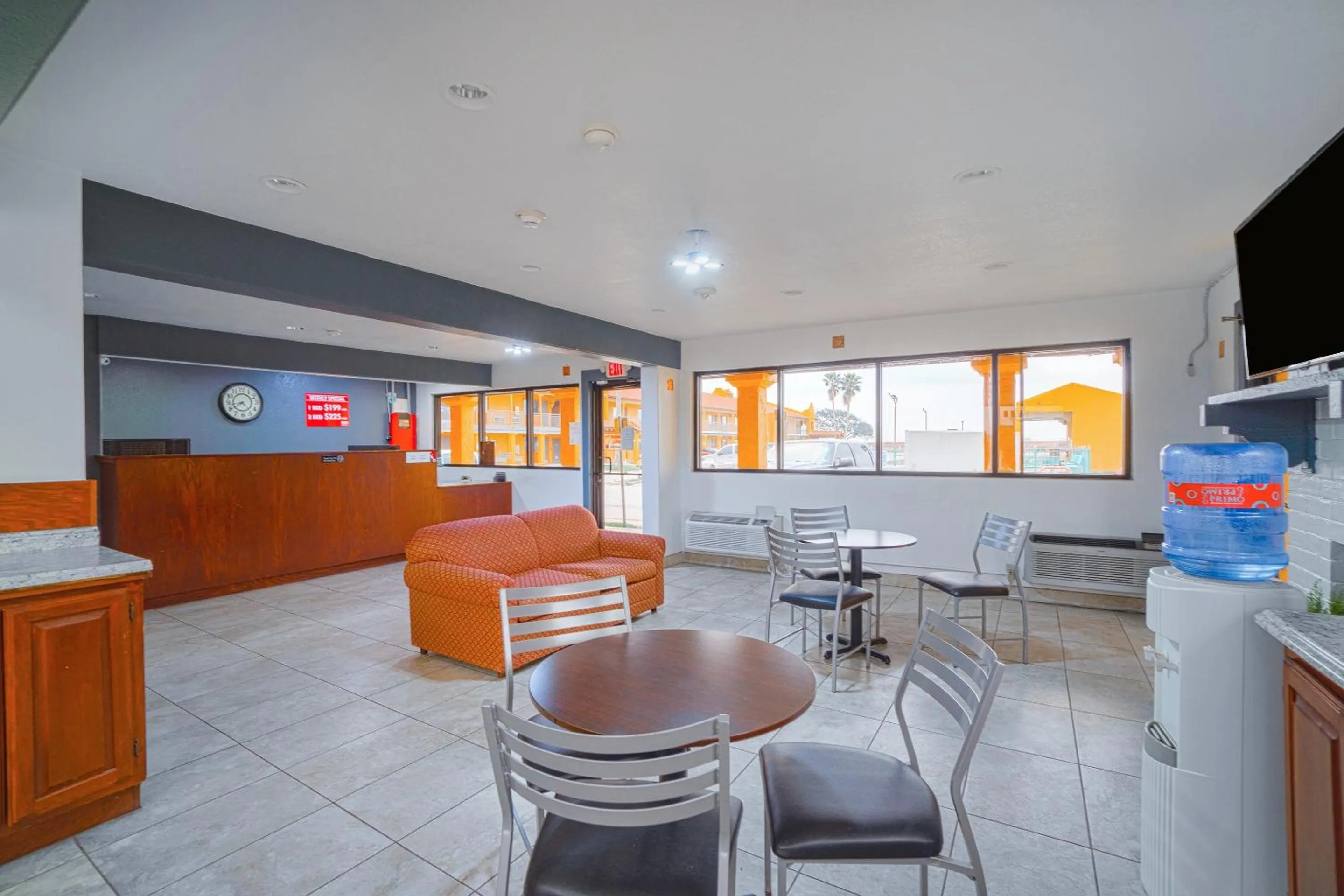 Lobby or reception in OYO Hotel Kingsville - Hwy 77