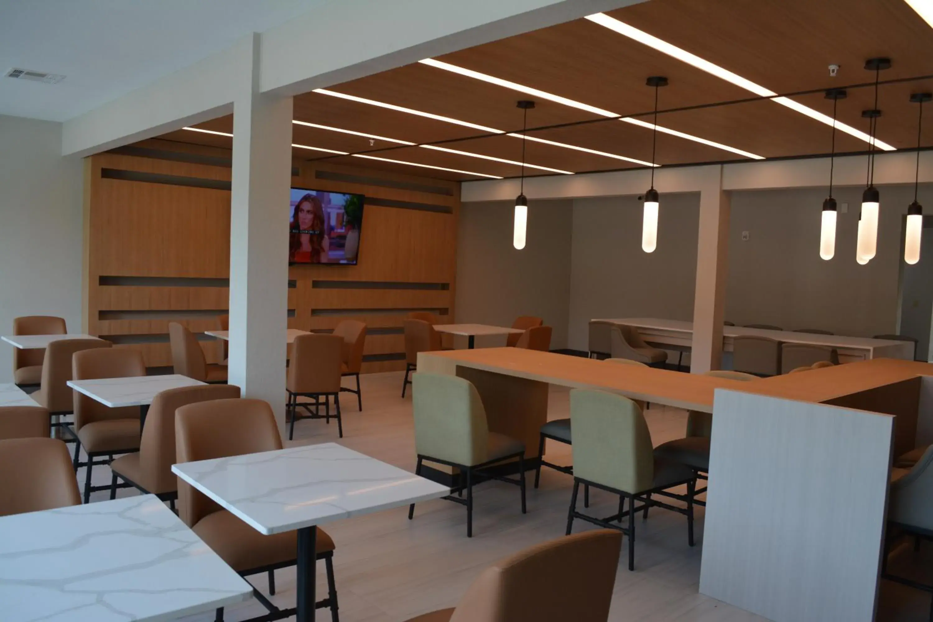 Breakfast in Wingate by Wyndham College Station South Breakfast in Wingate by Wyndham College Station South