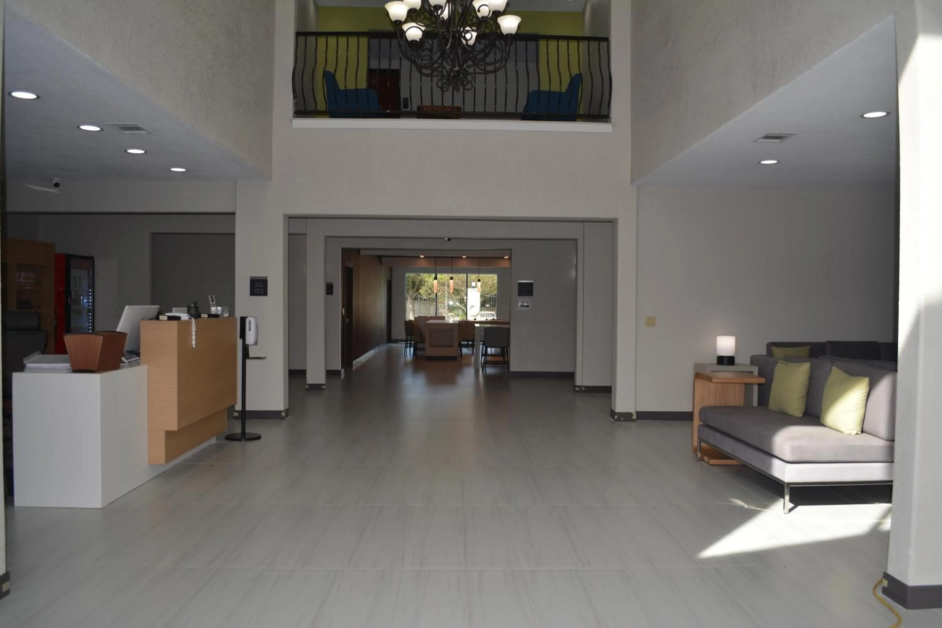 Lobby or reception in Wingate by Wyndham College Station South