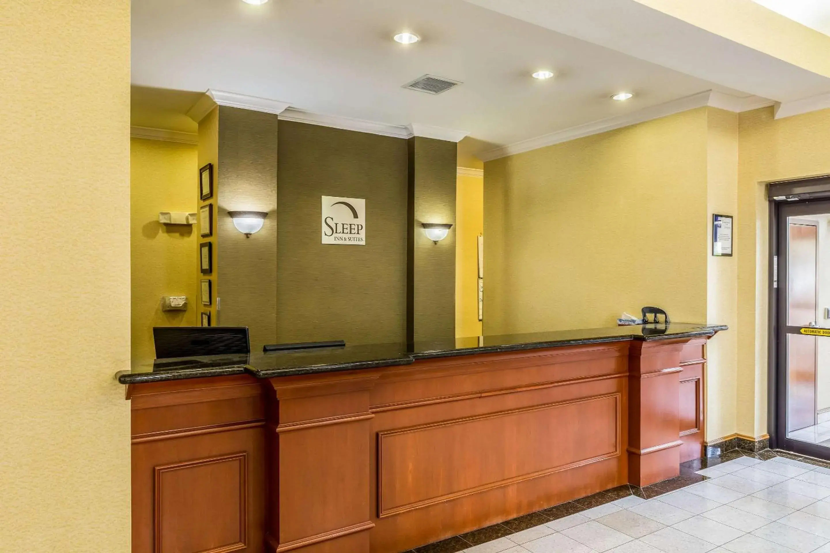 Lobby or reception in Sleep Inn & Suites Stafford - Sugarland Lobby or reception in Sleep Inn & Suites Stafford - Sugarland