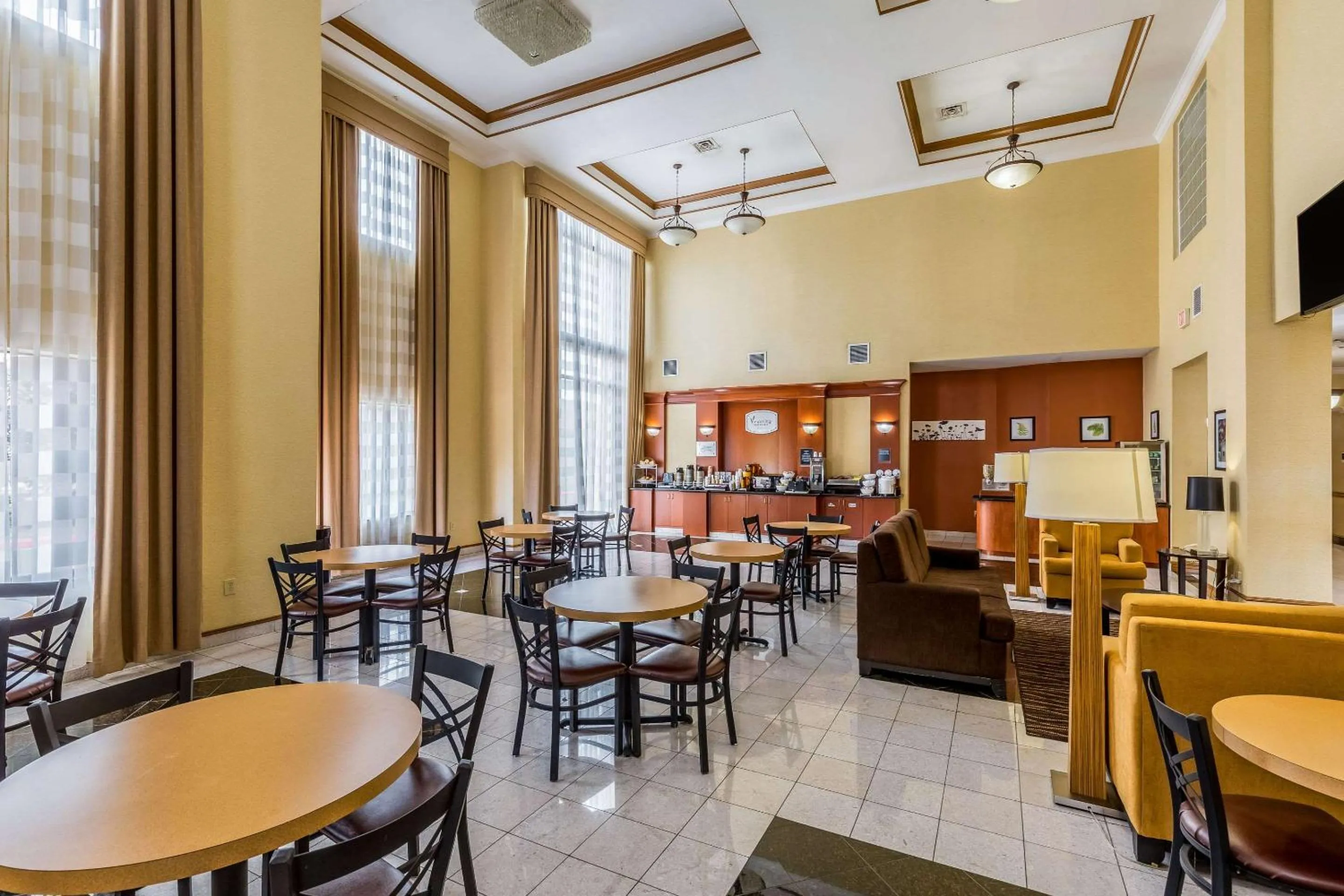 Restaurant/places to eat in Sleep Inn & Suites Stafford - Sugarland