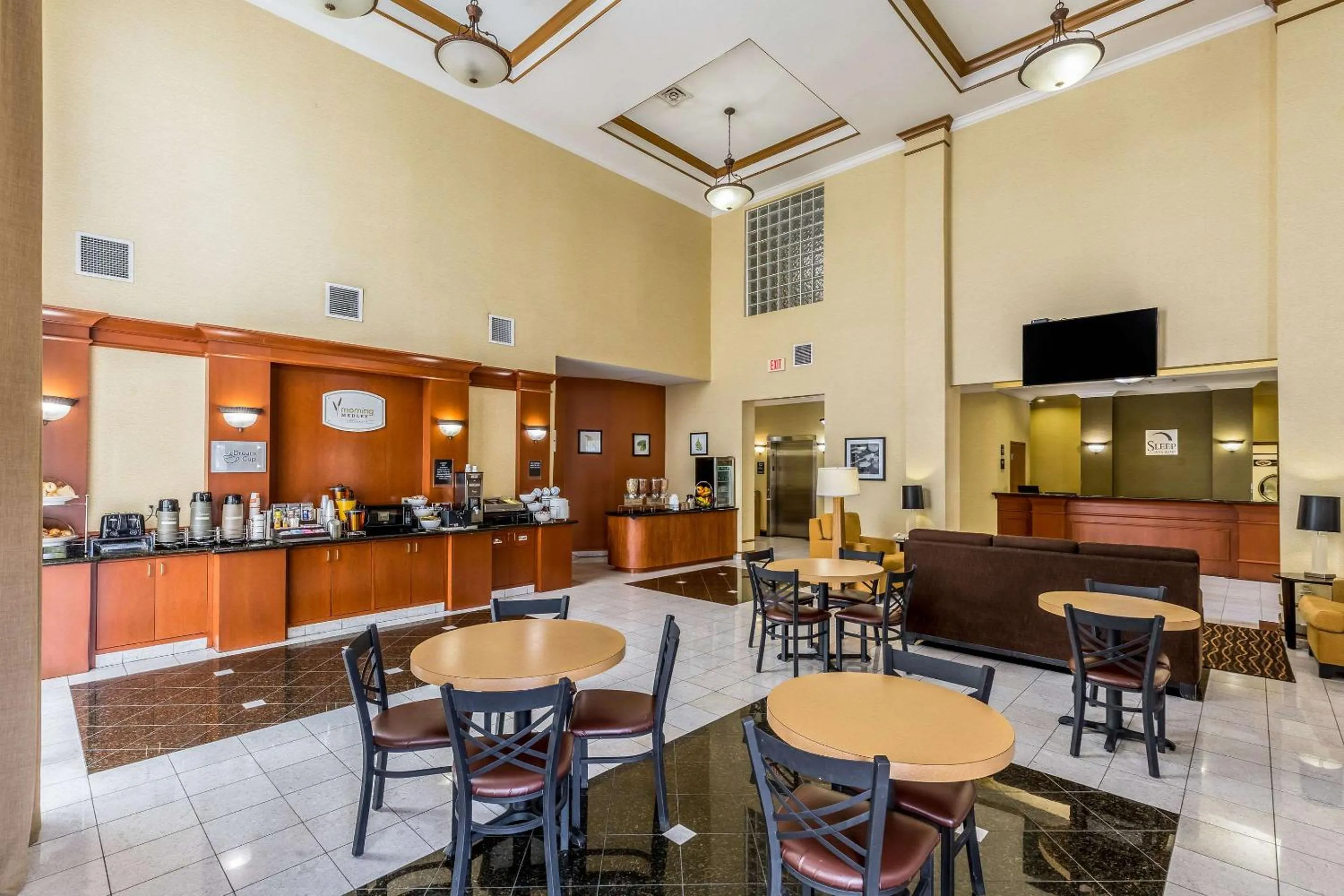 Restaurant/places to eat in Sleep Inn & Suites Stafford - Sugarland