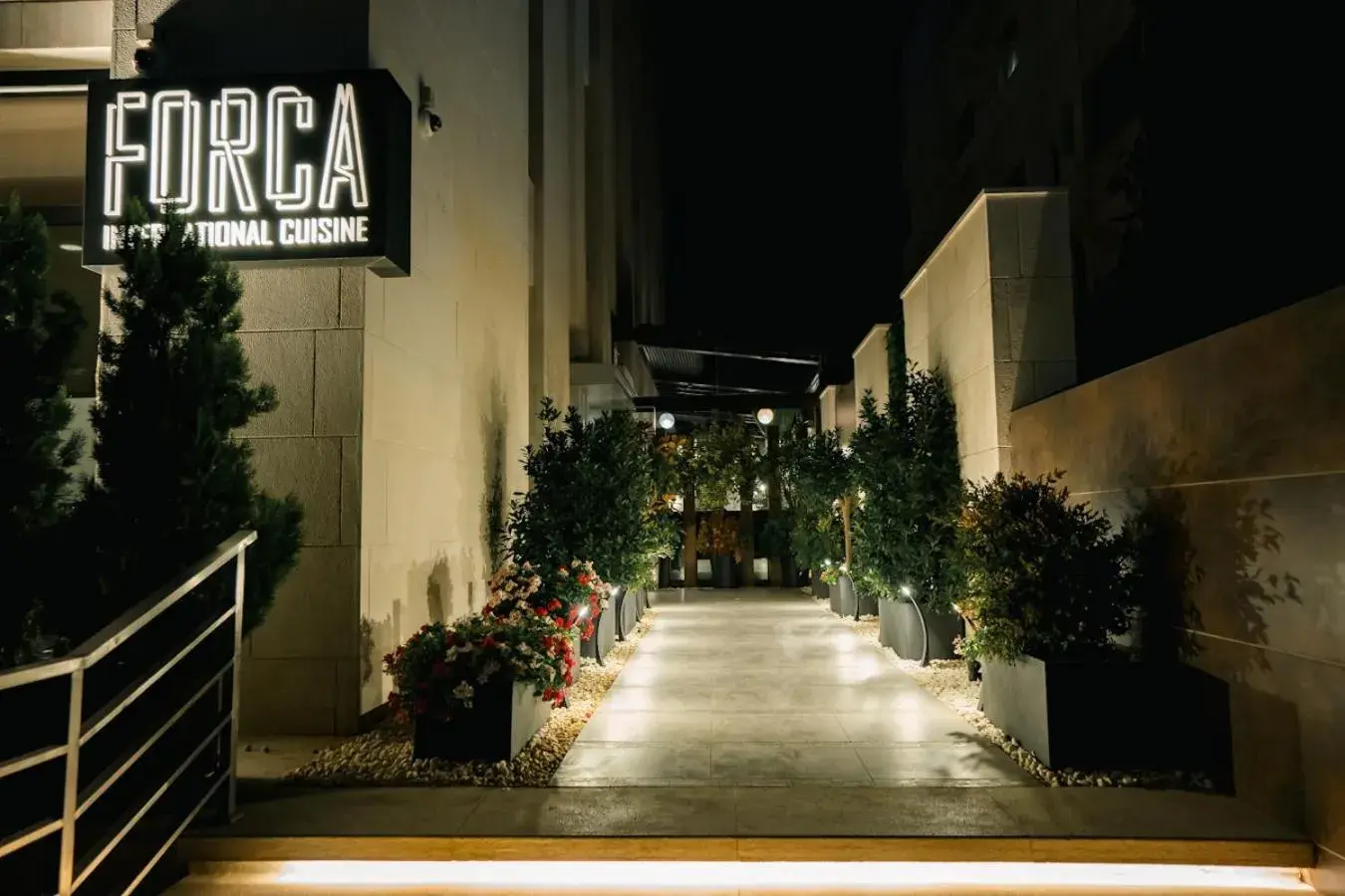 Restaurant/places to eat in The Compass Hotel Restaurant/places to eat in The Compass Hotel