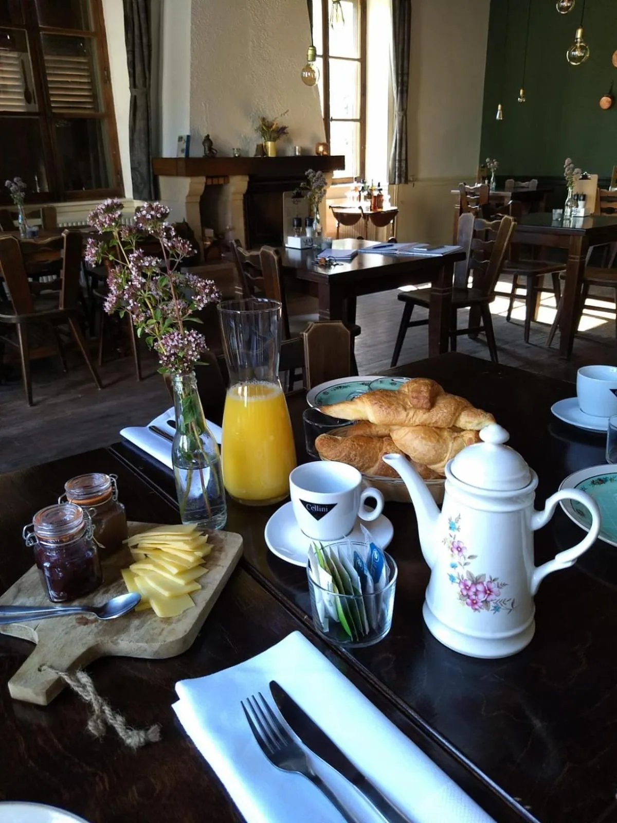 Breakfast in Le Voilà