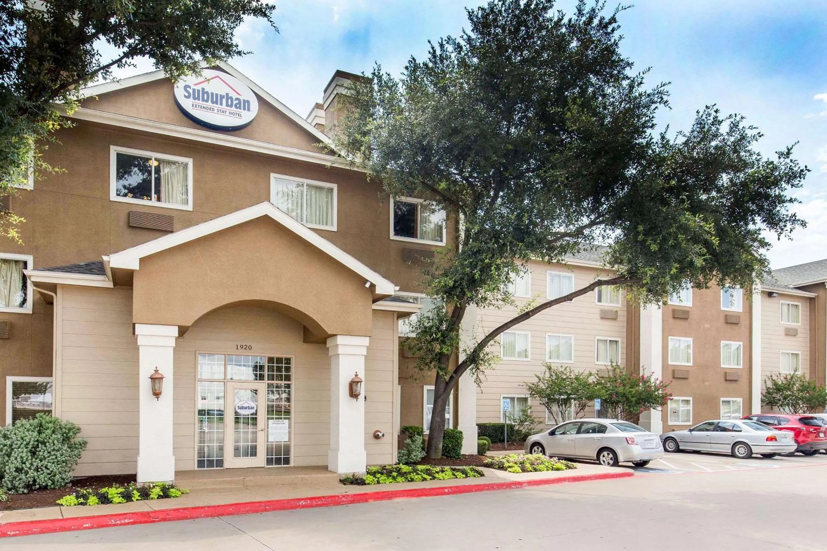 Property building in Hawthorn Extended Stay by Wyndham Lewisville