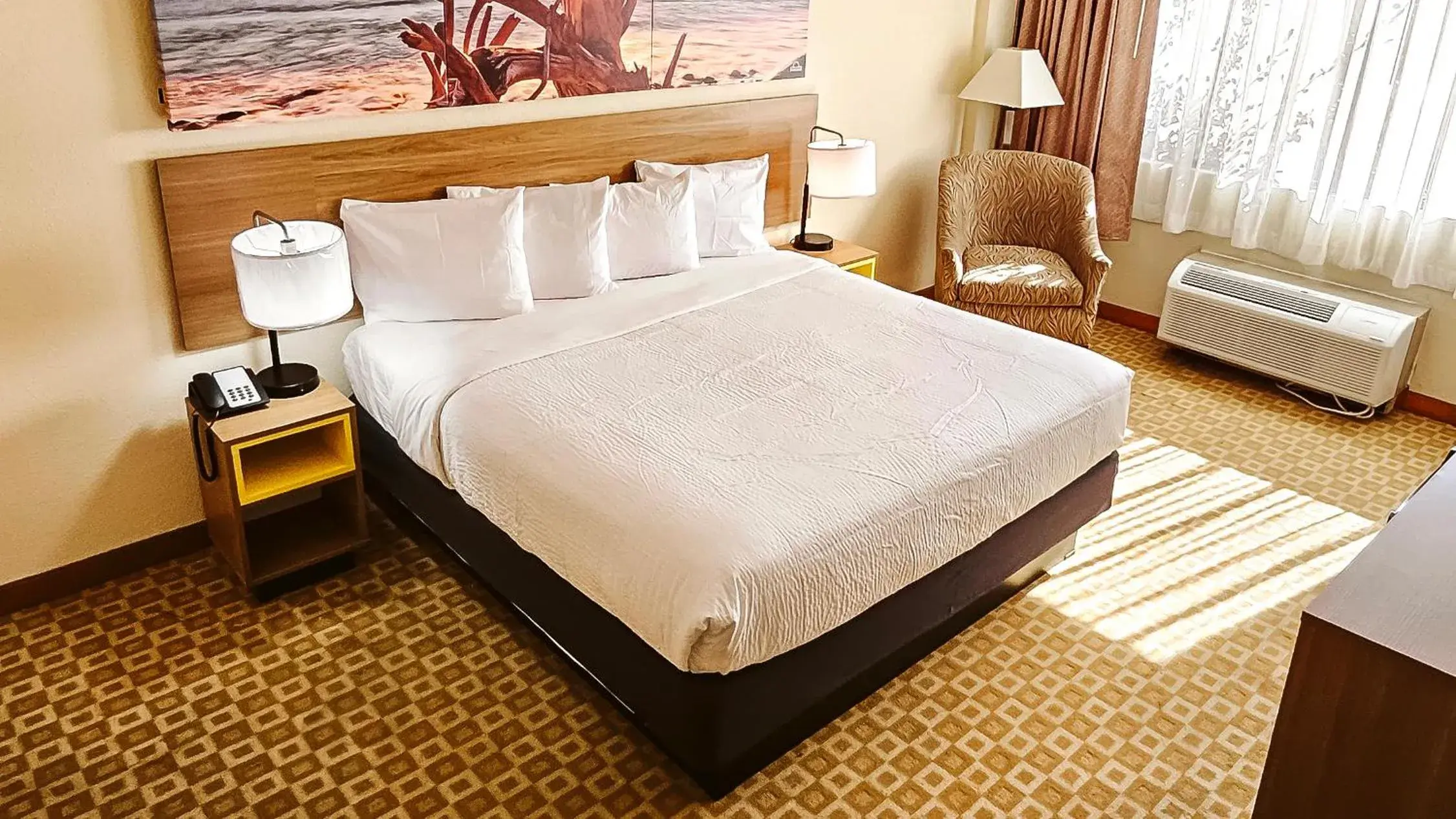 Bedroom, Bed in Days Inn by Wyndham Sherman Bedroom, Bed in Days Inn by Wyndham Sherman