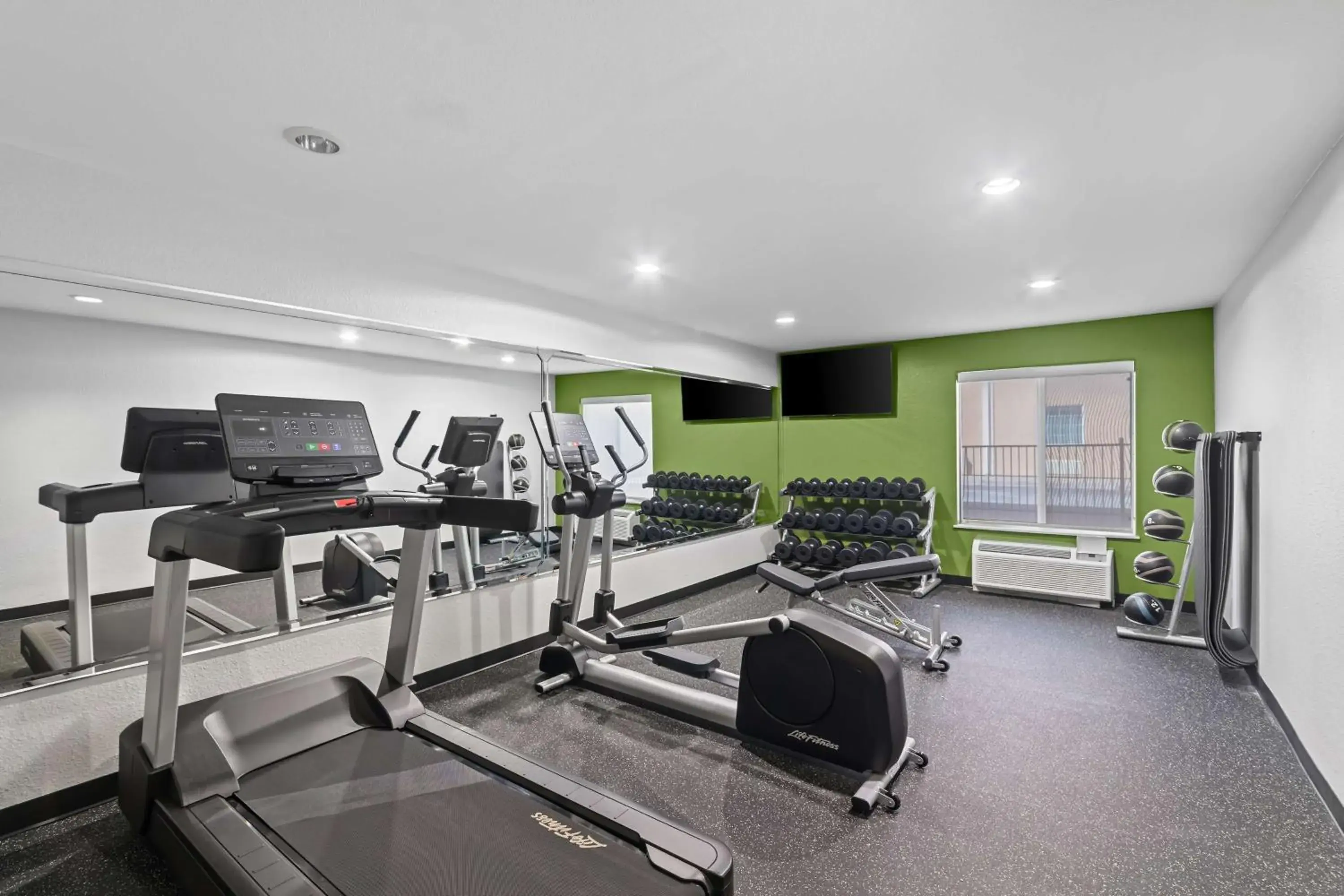 Fitness centre/facilities in Spark by Hilton Killeen Fitness centre/facilities in Spark by Hilton Killeen