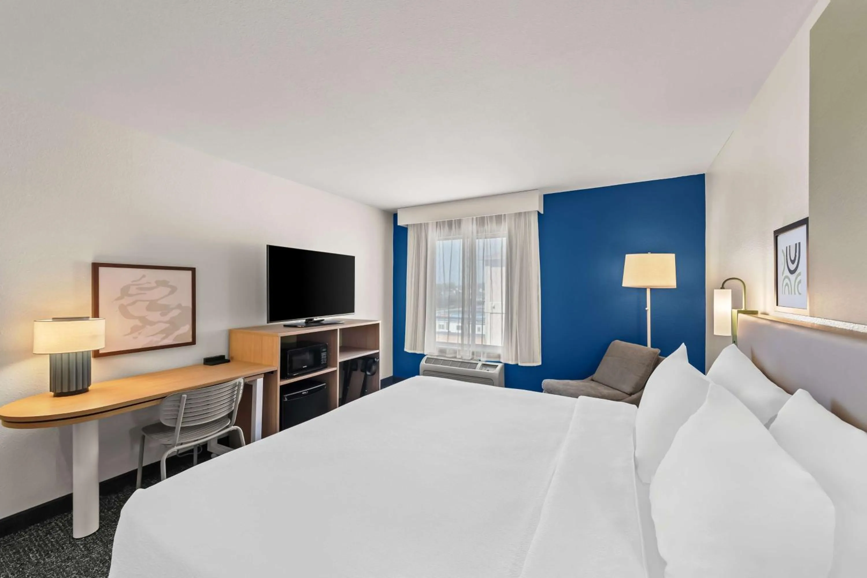 Bed in Sleep Inn & Suites Near Fort Cavazos