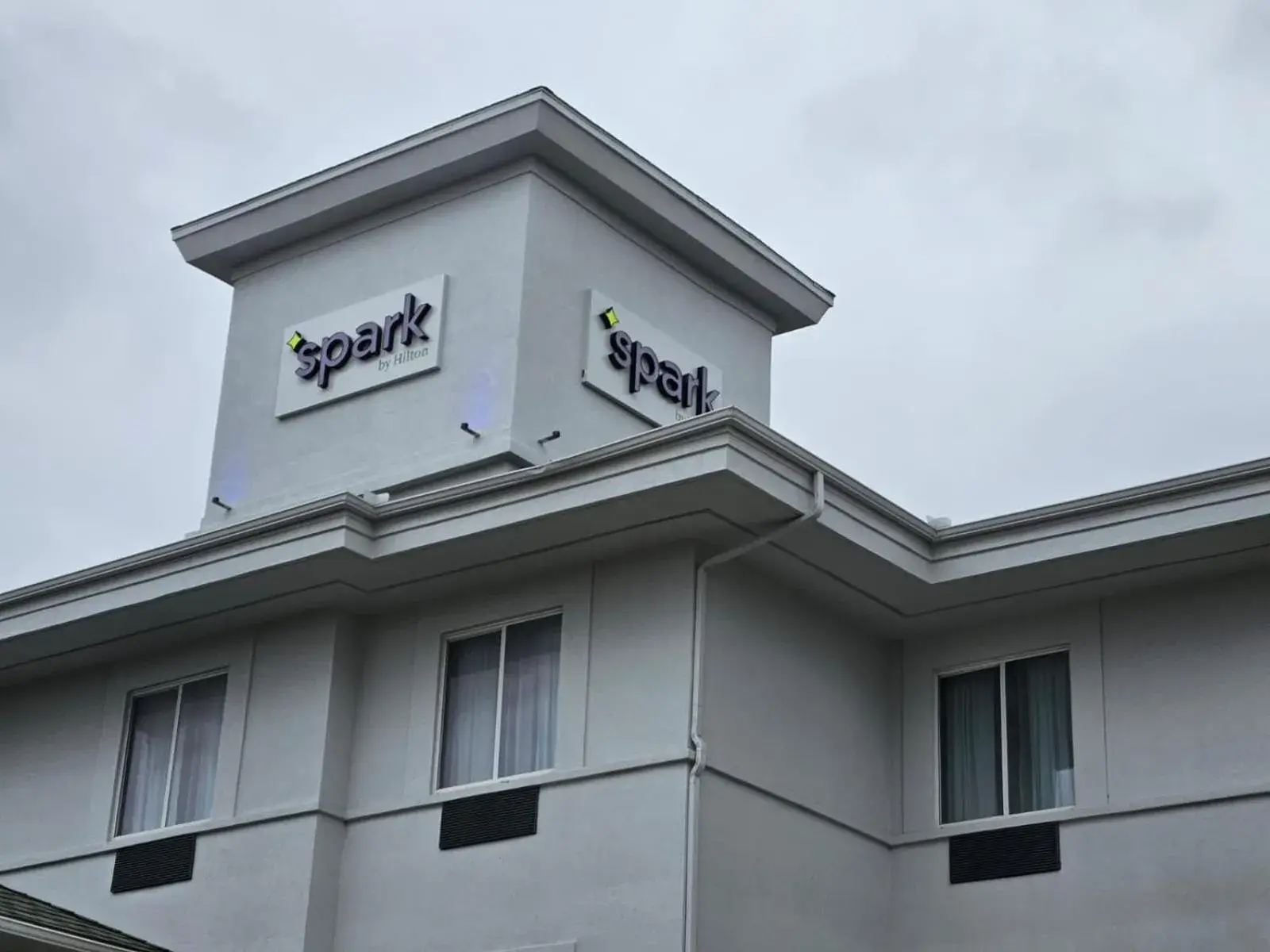 Property building in Spark by Hilton Killeen Property building in Spark by Hilton Killeen