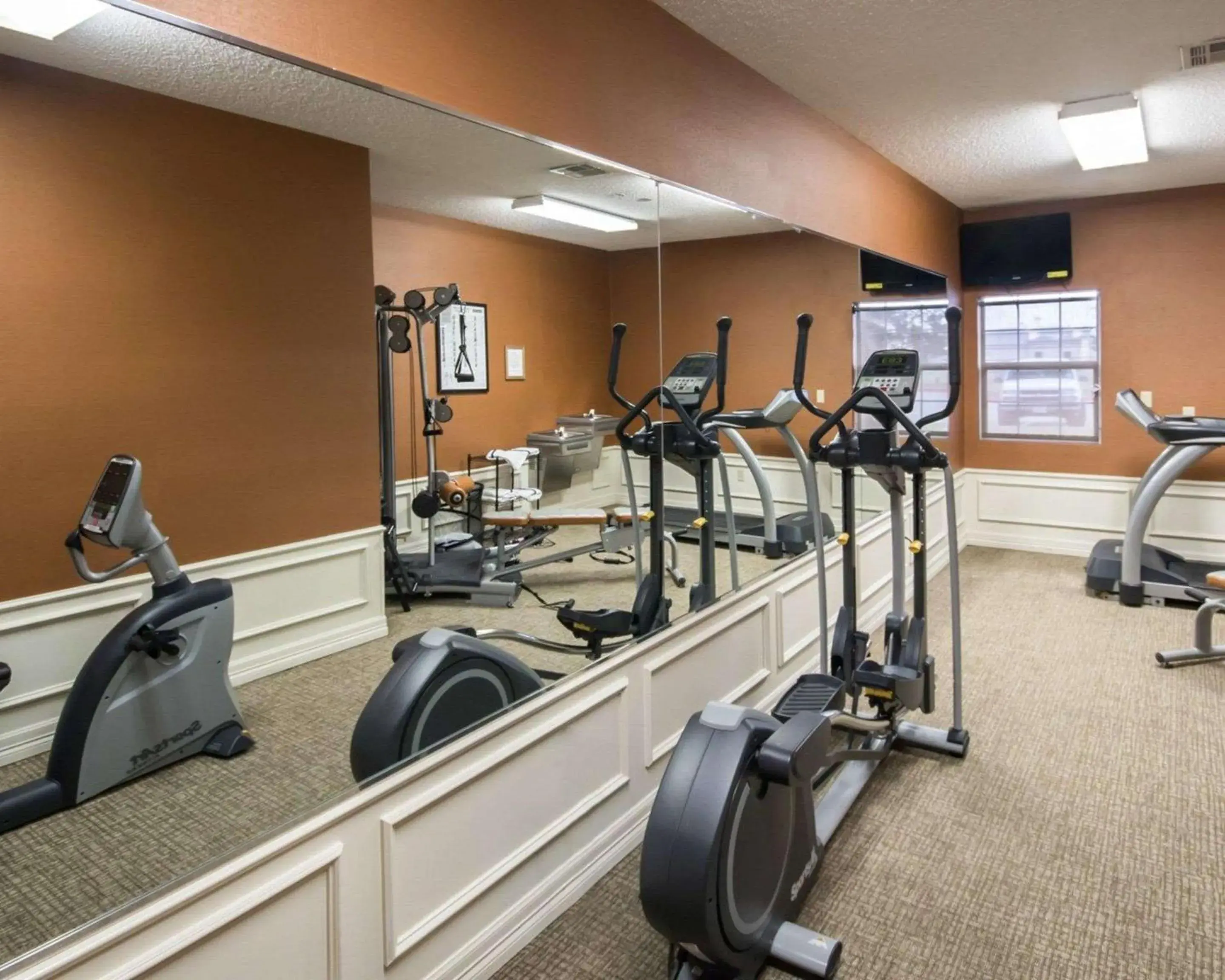 Fitness centre/facilities in Comfort Inn & Suites Fitness centre/facilities in Comfort Inn & Suites