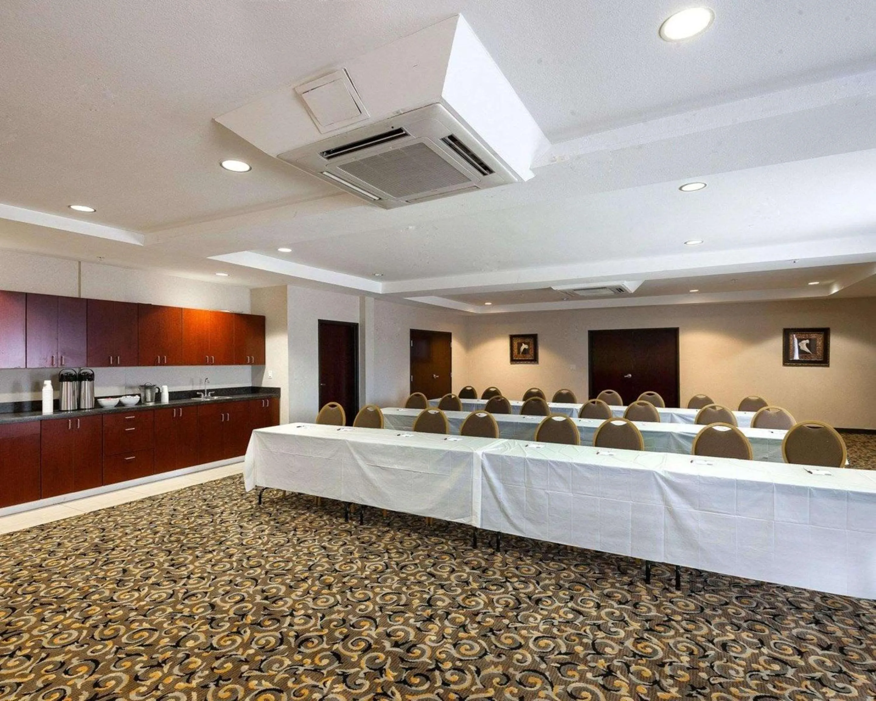 On site in Comfort Suites University