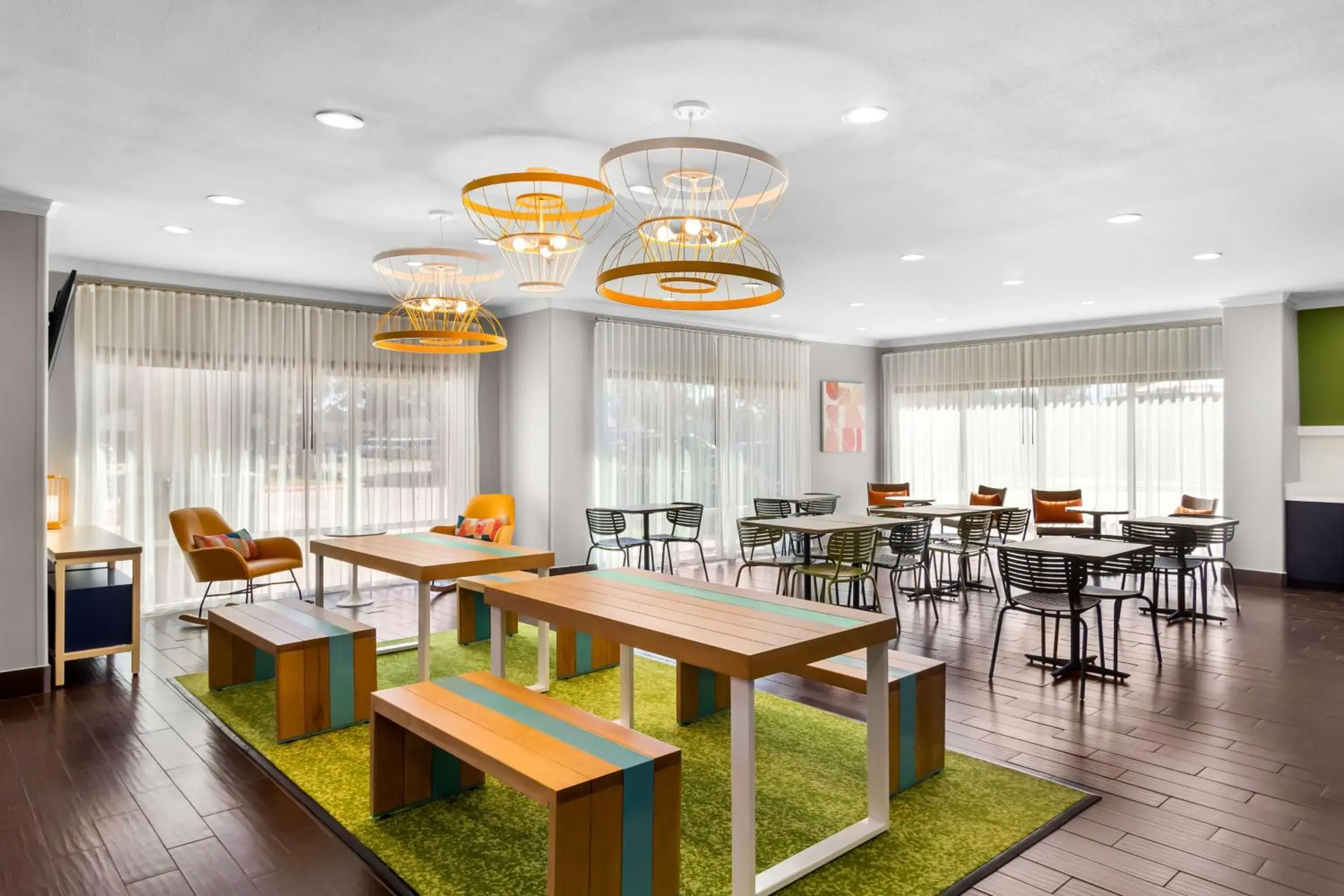 Breakfast in Spark by Hilton Pearland Breakfast in Spark by Hilton Pearland