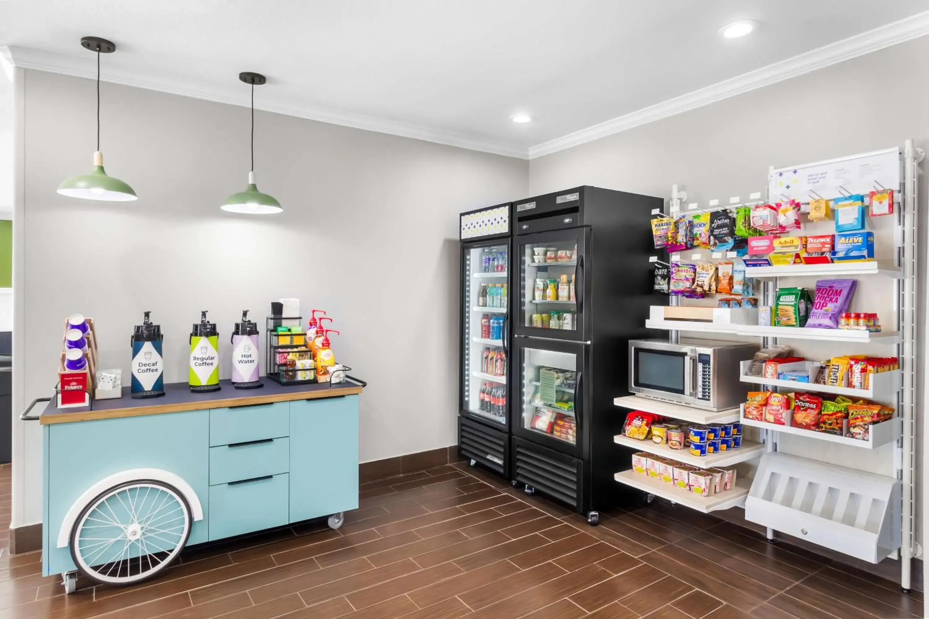 Restaurant/places to eat in Spark by Hilton Pearland Restaurant/places to eat in Spark by Hilton Pearland