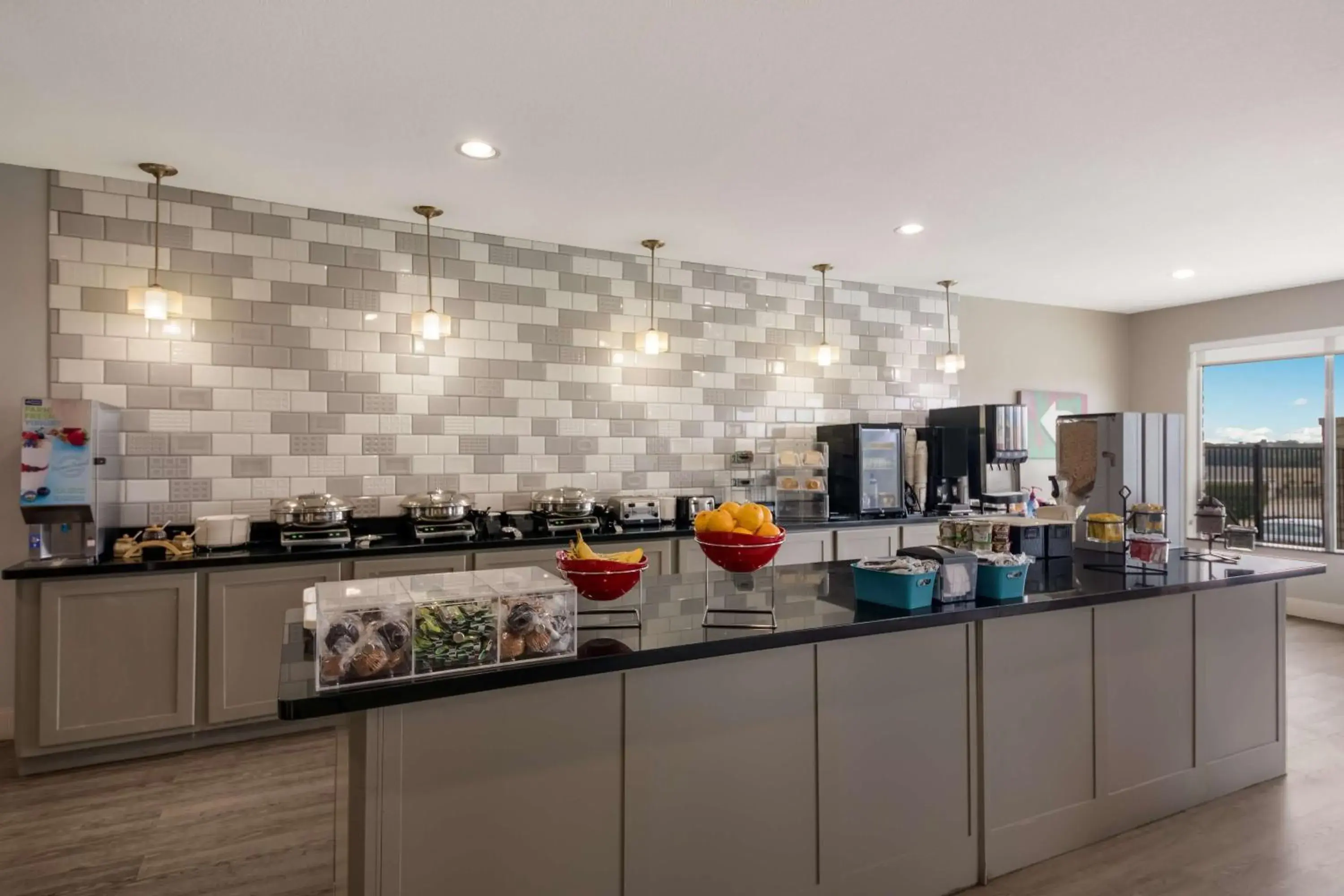 Breakfast in Best Western Plus Killeen - Fort Cavazos Hotel & Suites Breakfast in Best Western Plus Killeen - Fort Cavazos Hotel & Suites