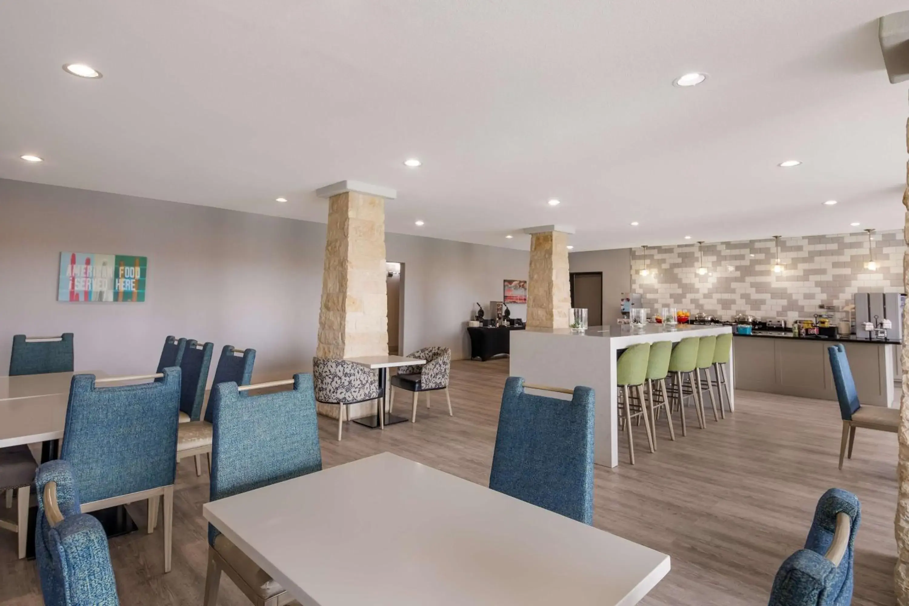 Breakfast in Best Western Plus Killeen - Fort Cavazos Hotel & Suites Breakfast in Best Western Plus Killeen - Fort Cavazos Hotel & Suites