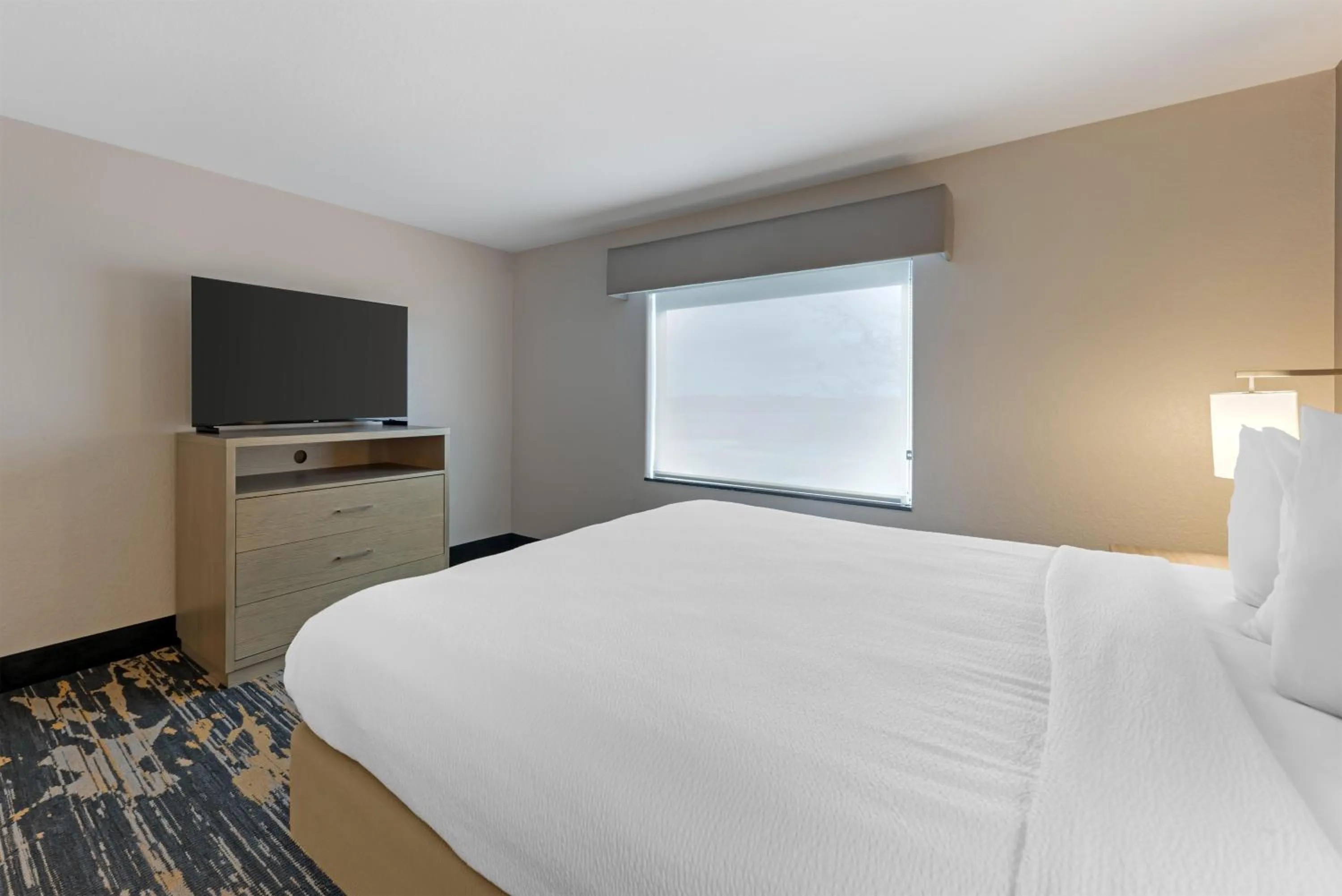Bedroom, Bed in Best Western Plus Killeen - Fort Cavazos Hotel & Suites
