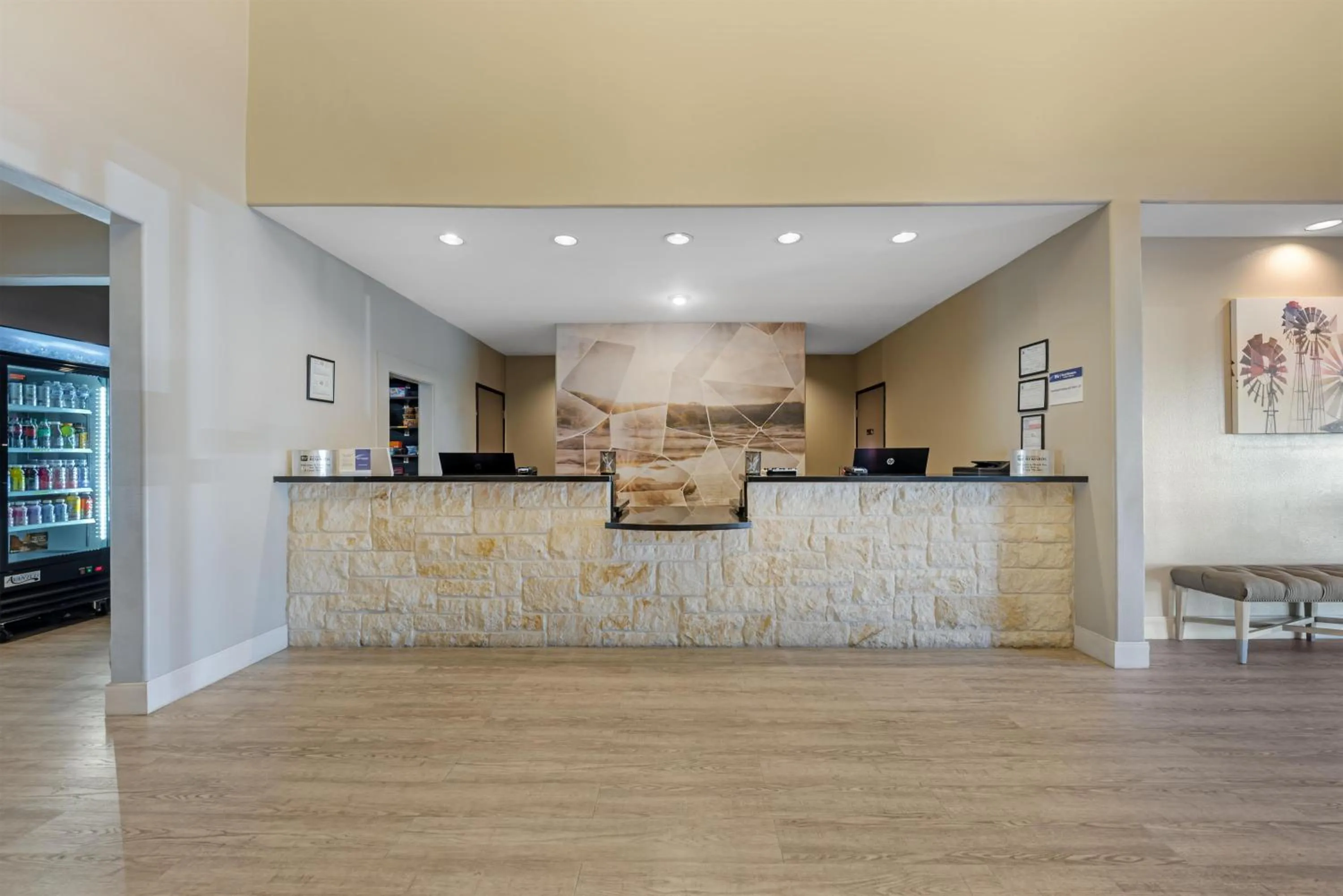 Lobby or reception in Best Western Plus Killeen - Fort Cavazos Hotel & Suites