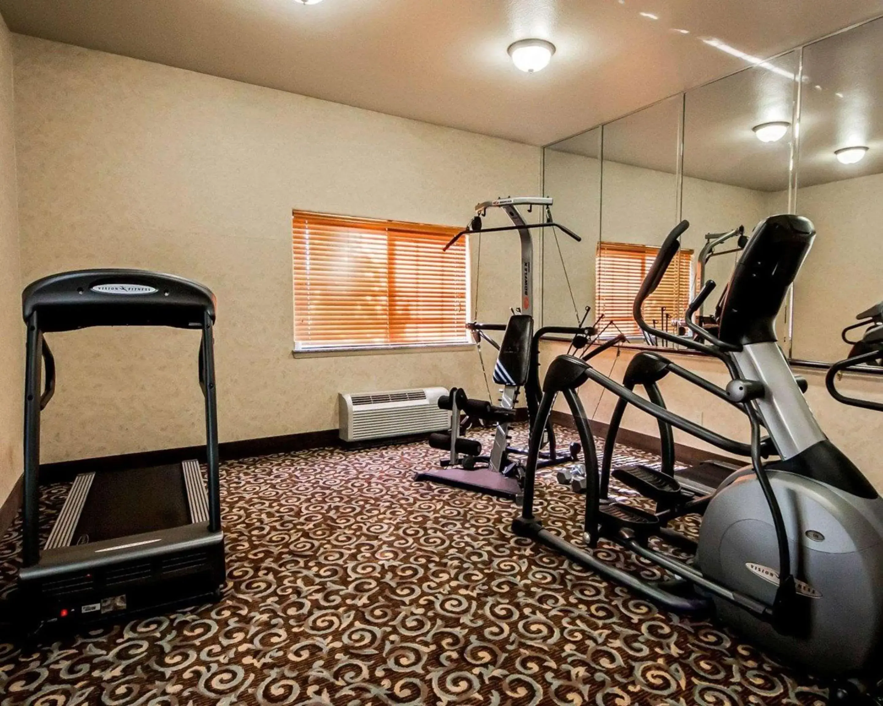 Fitness centre/facilities in Sleep Inn & Suites Shamrock Fitness centre/facilities in Sleep Inn & Suites Shamrock