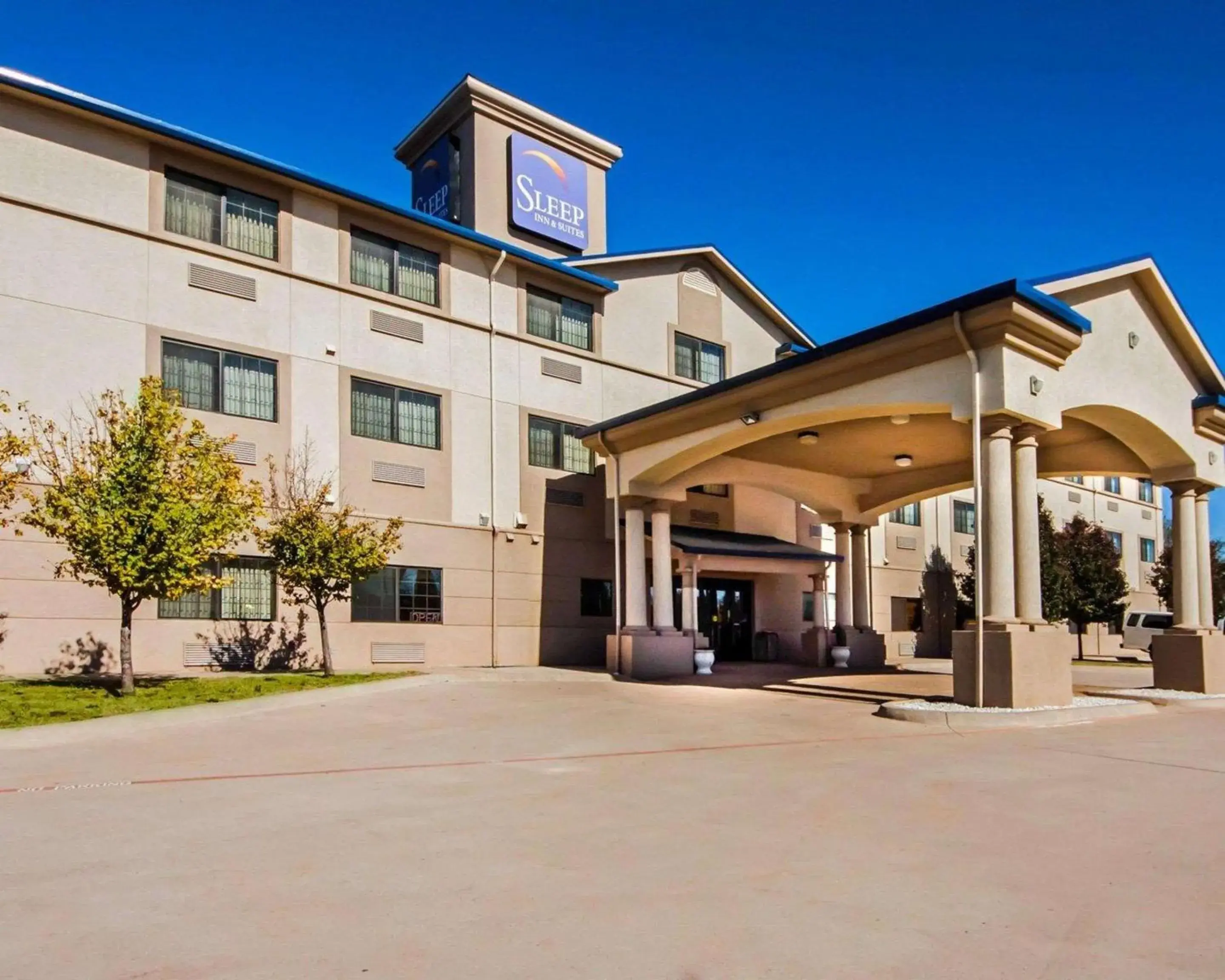 Property building in Sleep Inn & Suites Shamrock Property building in Sleep Inn & Suites Shamrock