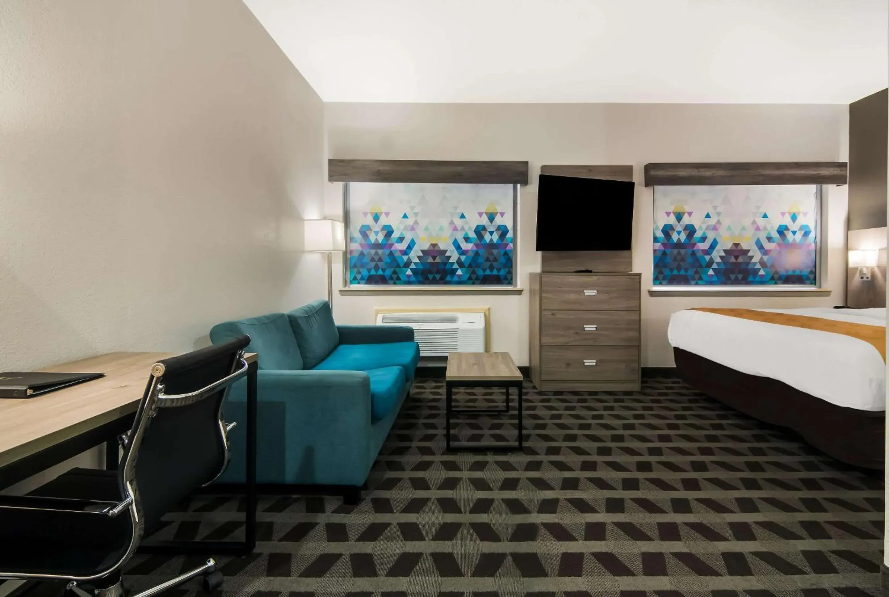 Bedroom, Bed in Quality Inn & Suites Waco North Bedroom, Bed in Quality Inn & Suites Waco North